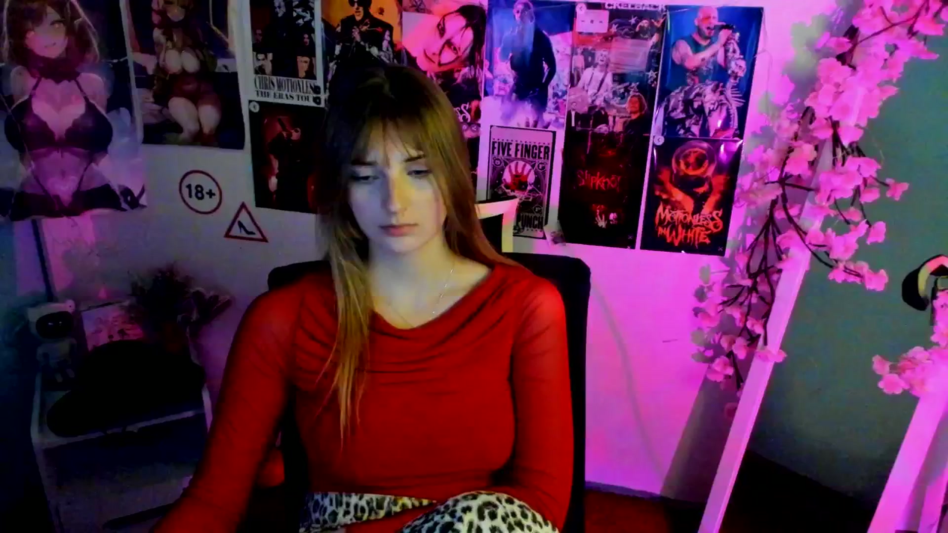 Gallery image thumbnail from Lisa_Star_'s myfreecams stream on, 11/24/2025, 14:32 image 1 of 20