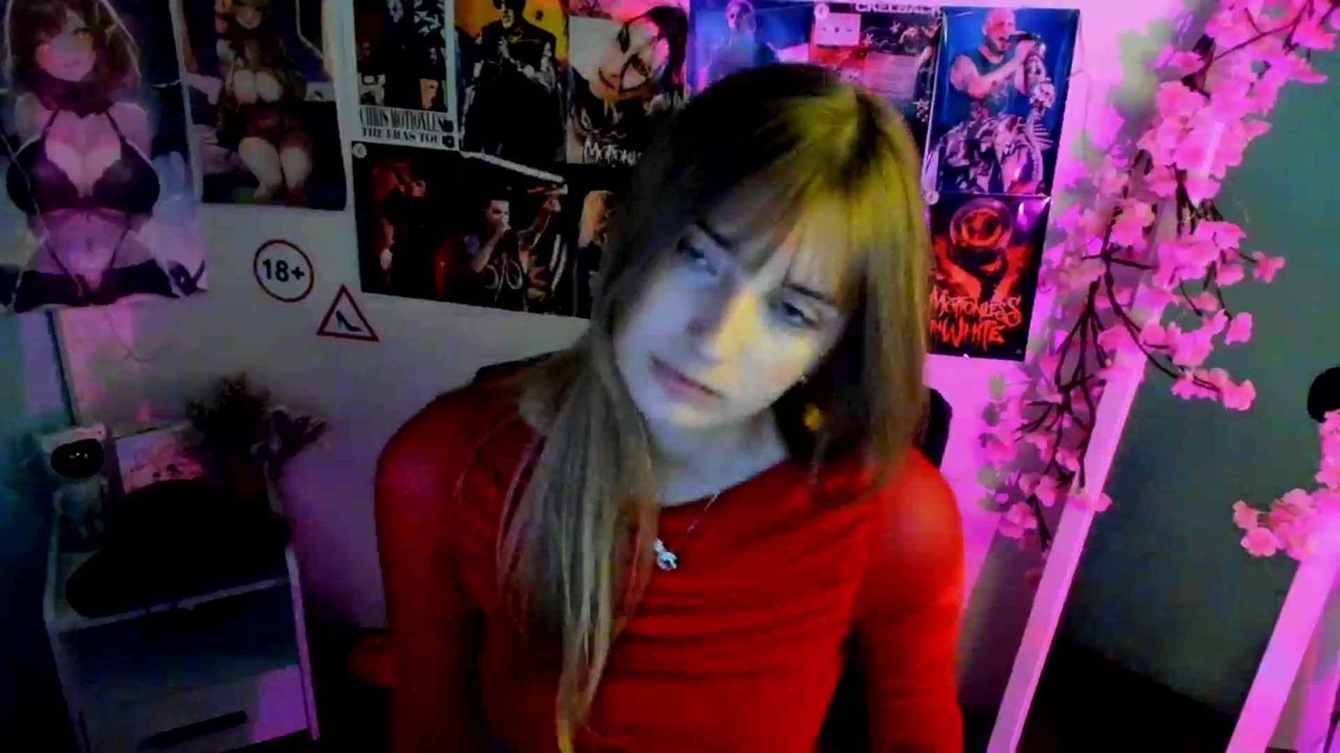 Gallery image thumbnail from Lisa_Star_'s myfreecams stream on, 11/24/2025, 15:38 image 5 of 20