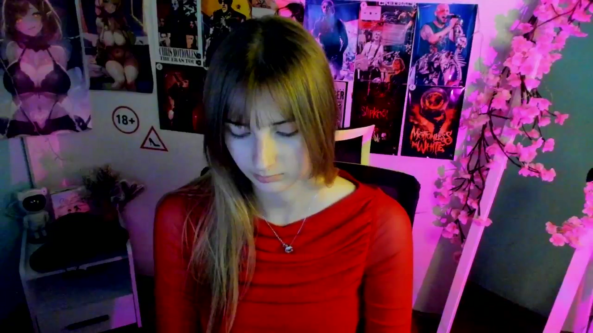 Gallery image thumbnail from Lisa_Star_'s myfreecams stream on, 11/24/2025, 15:38 image 4 of 20