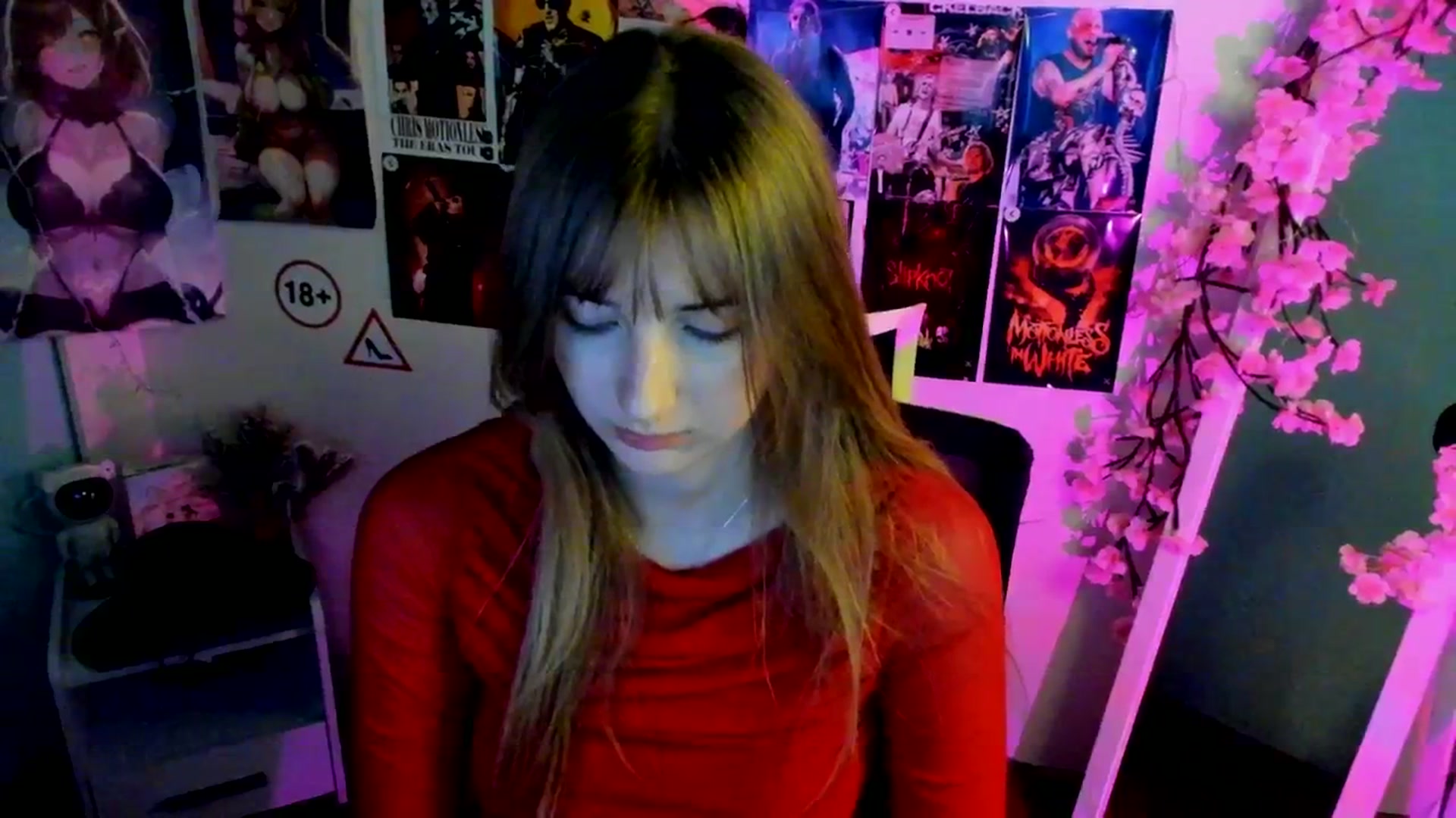 Gallery image thumbnail from Lisa_Star_'s myfreecams stream on, 11/24/2025, 15:38 image 20 of 20