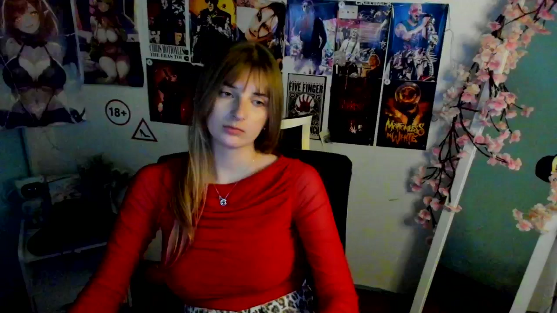 Gallery image thumbnail from Lisa_Star_'s myfreecams stream on, 11/24/2025, 17:30 image 16 of 20