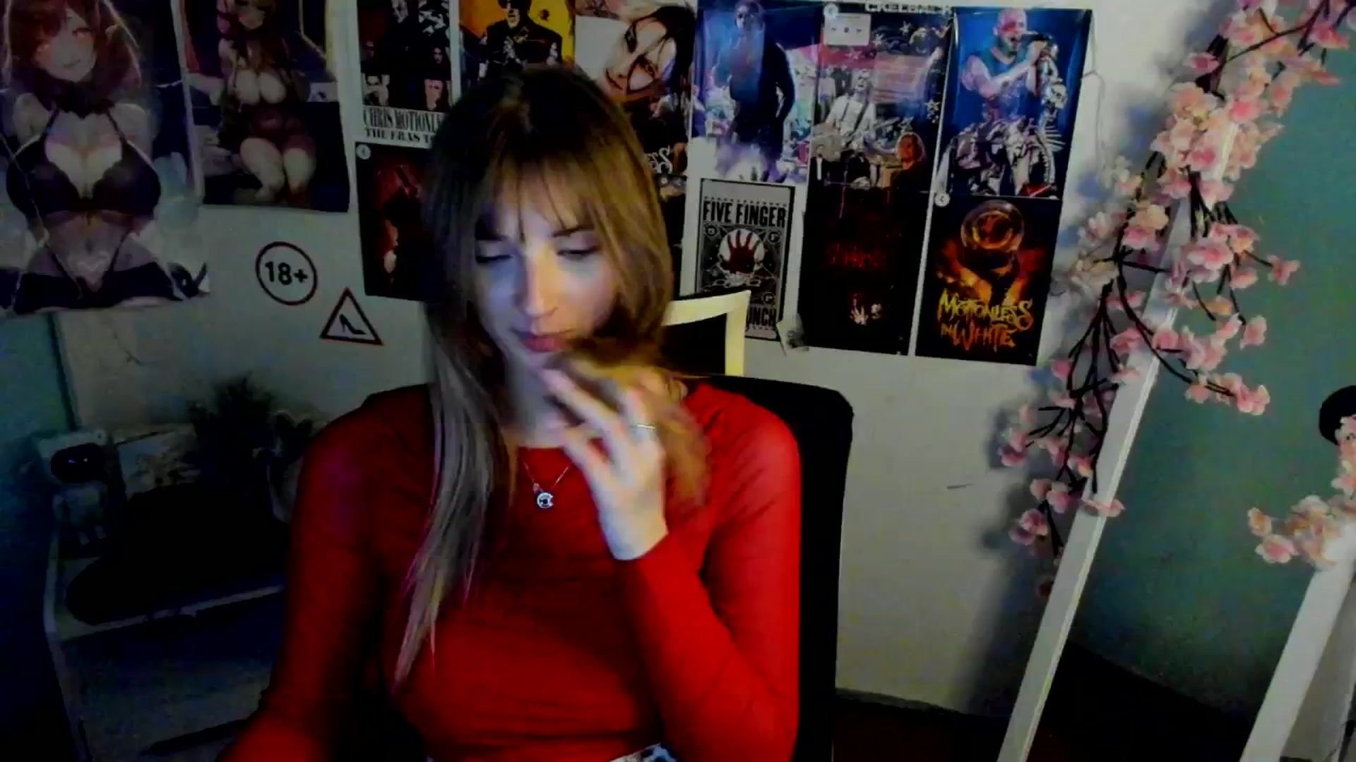 Gallery image thumbnail from Lisa_Star_'s myfreecams stream on, 11/24/2025, 17:30 image 7 of 20