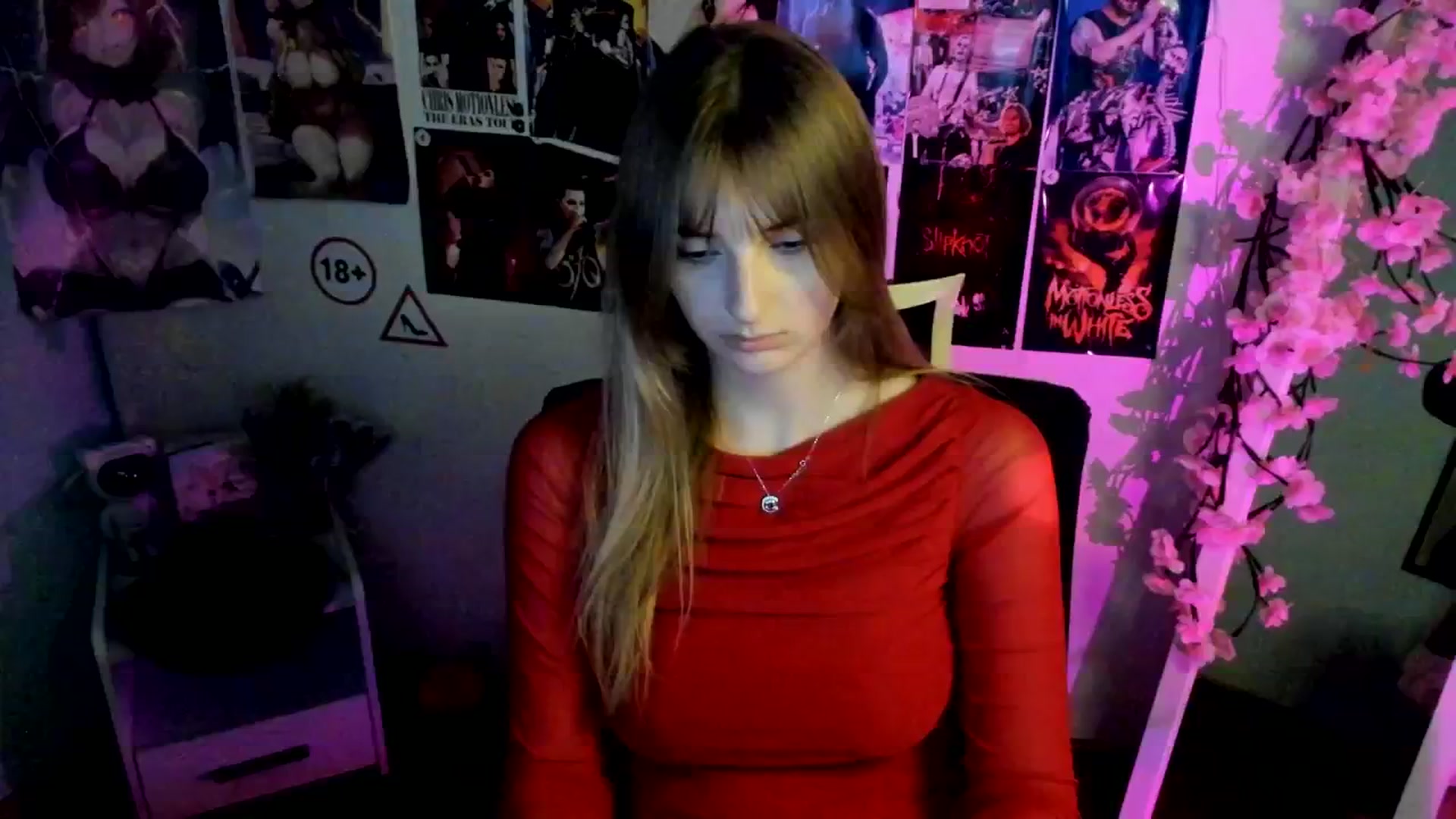 Gallery image thumbnail from Lisa_Star_'s myfreecams stream on, 11/26/2025, 16:43 image 18 of 20