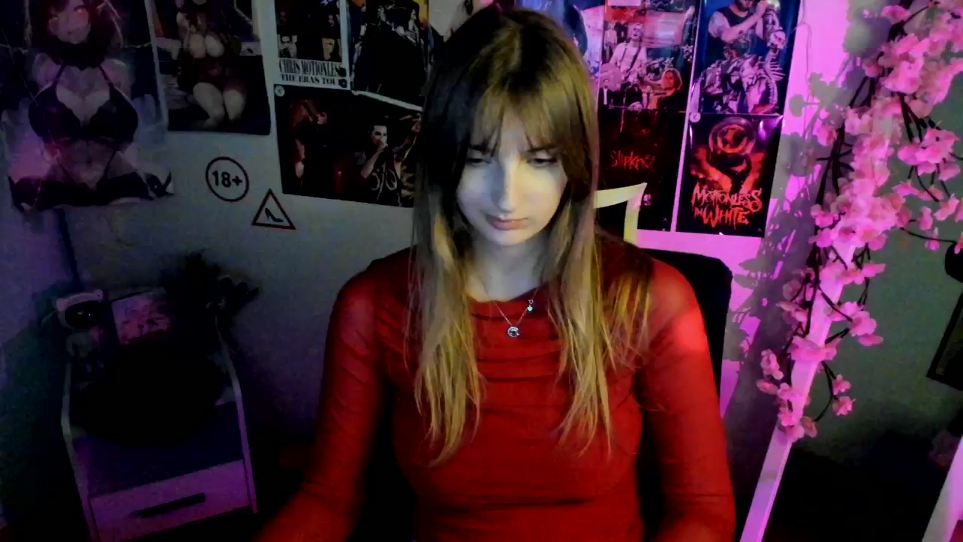 Gallery image thumbnail from Lisa_Star_'s myfreecams stream on, 11/26/2025, 16:43 image 4 of 20