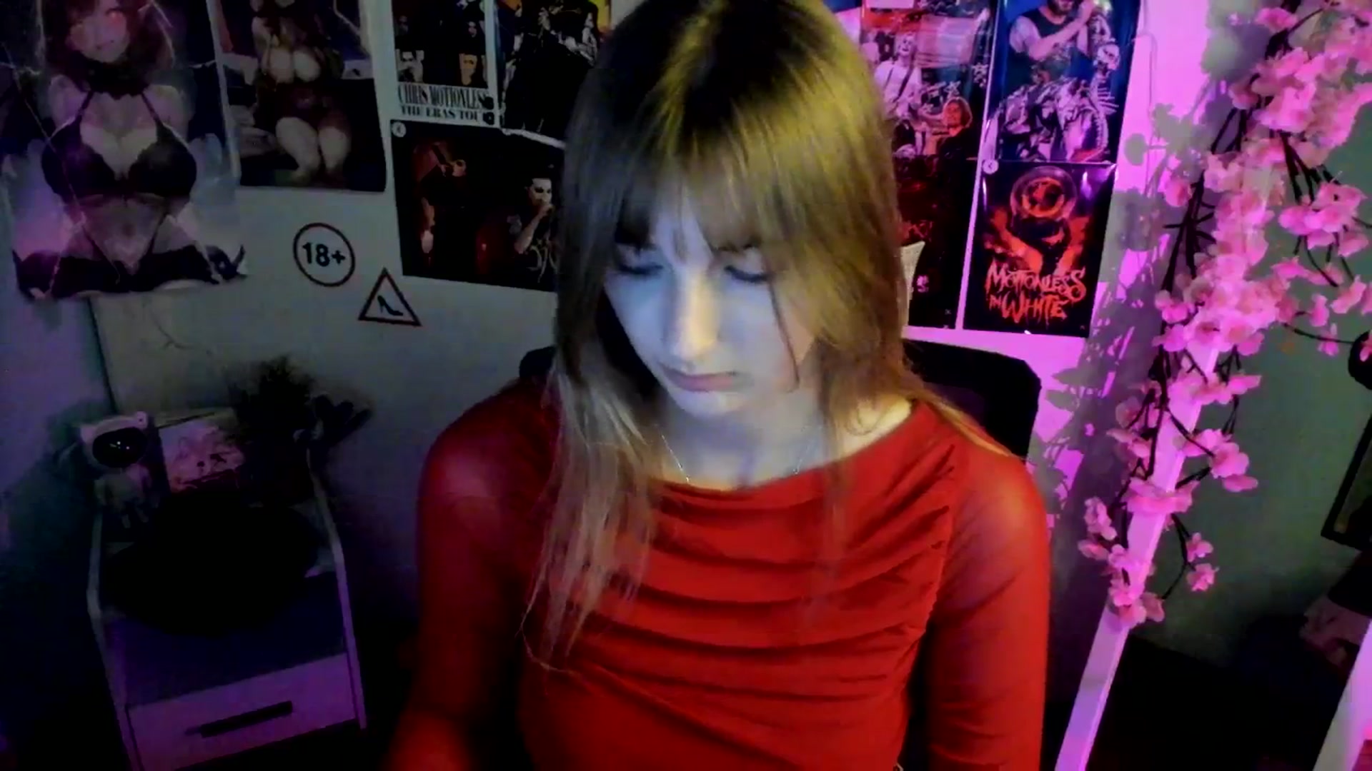 Gallery image thumbnail from Lisa_Star_'s myfreecams stream on, 11/26/2025, 18:05 image 7 of 20