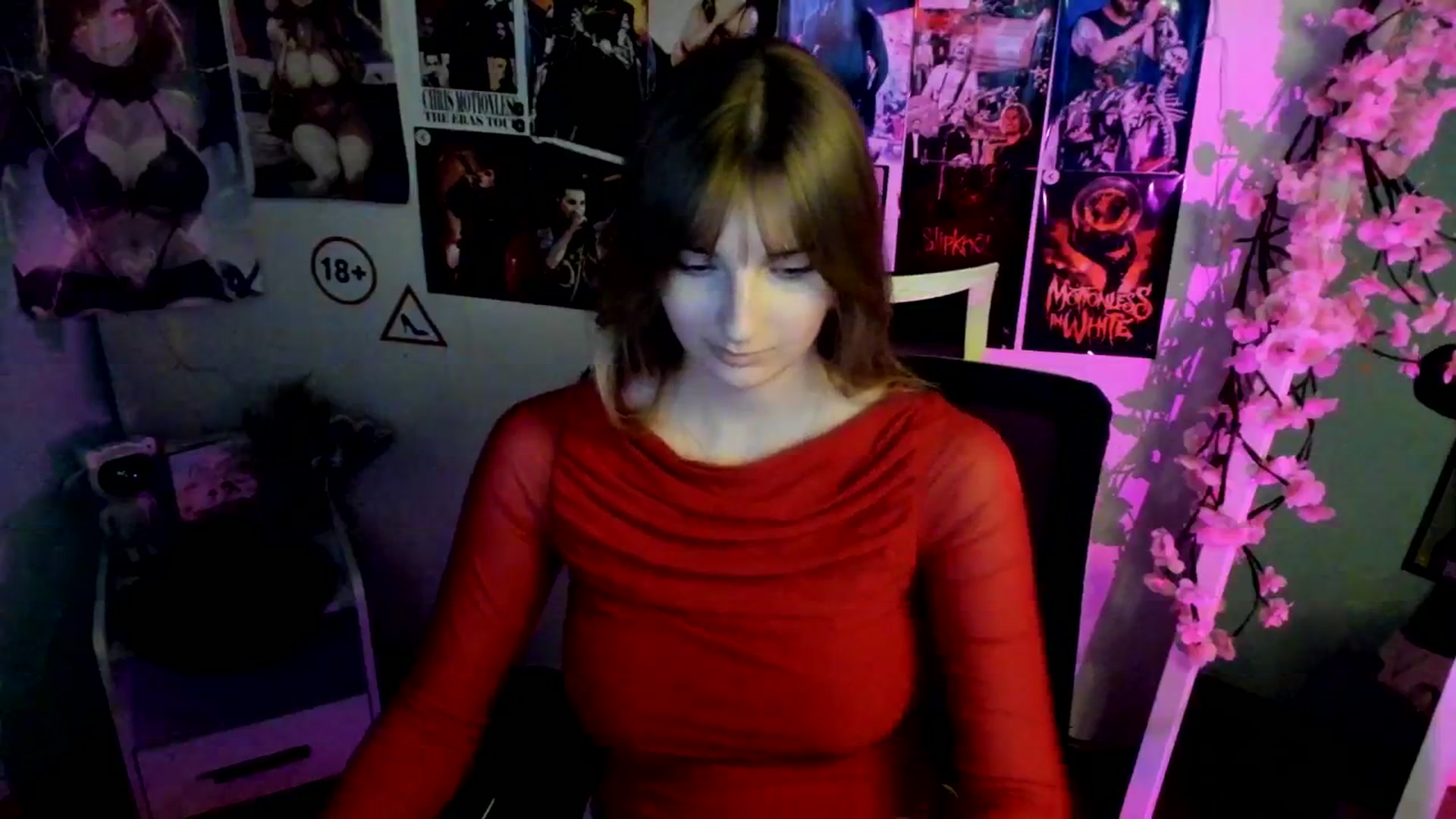 Gallery image thumbnail from Lisa_Star_'s myfreecams stream on, 11/26/2025, 18:05 image 14 of 20