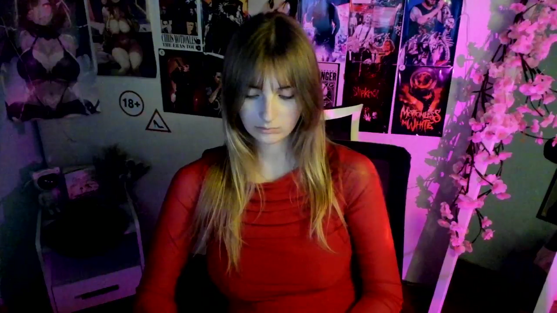 Gallery image thumbnail from Lisa_Star_'s myfreecams stream on, 11/26/2025, 18:05 image 20 of 20