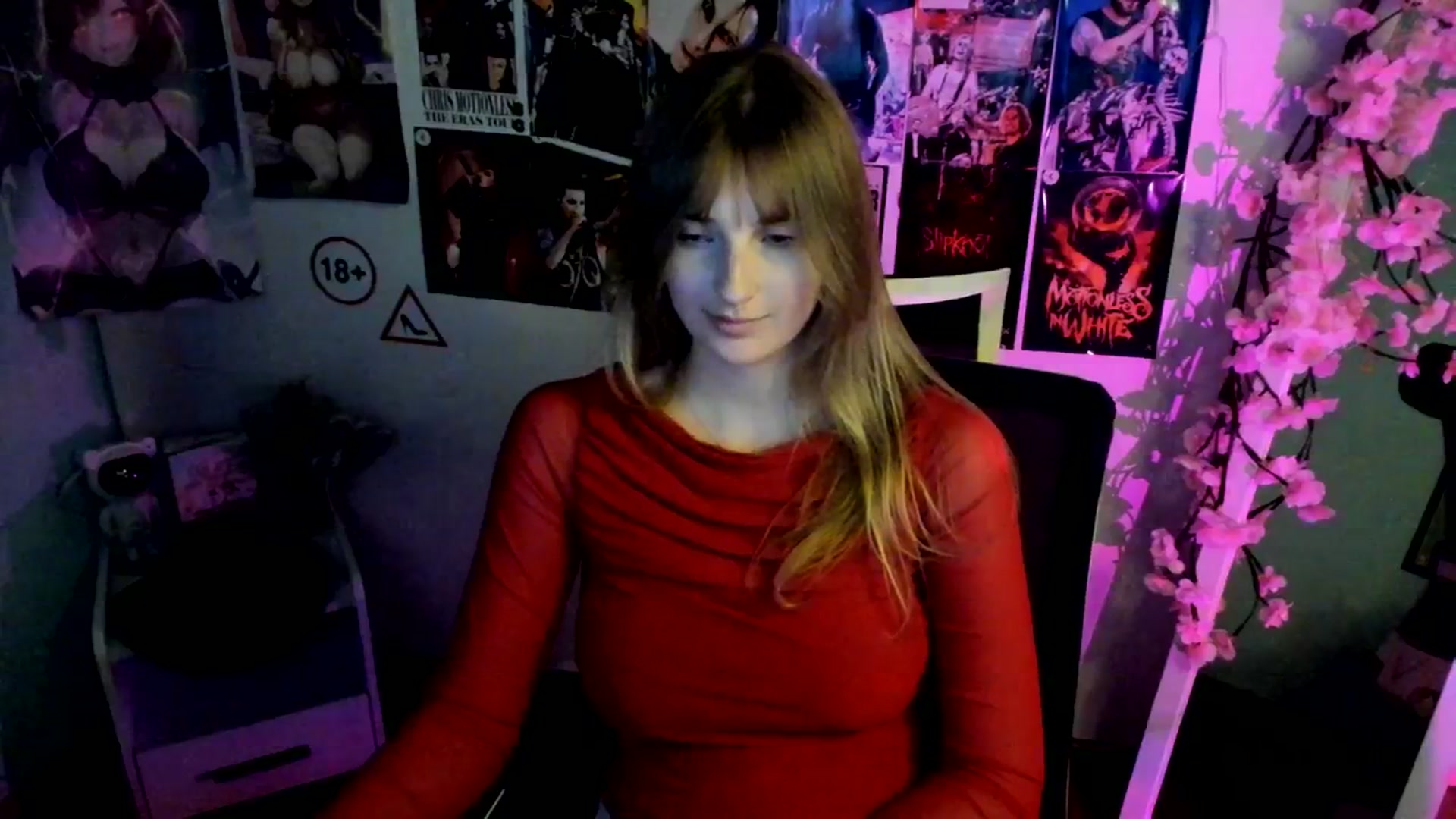 Gallery image thumbnail from Lisa_Star_'s myfreecams stream on, 11/26/2025, 18:05 image 13 of 20