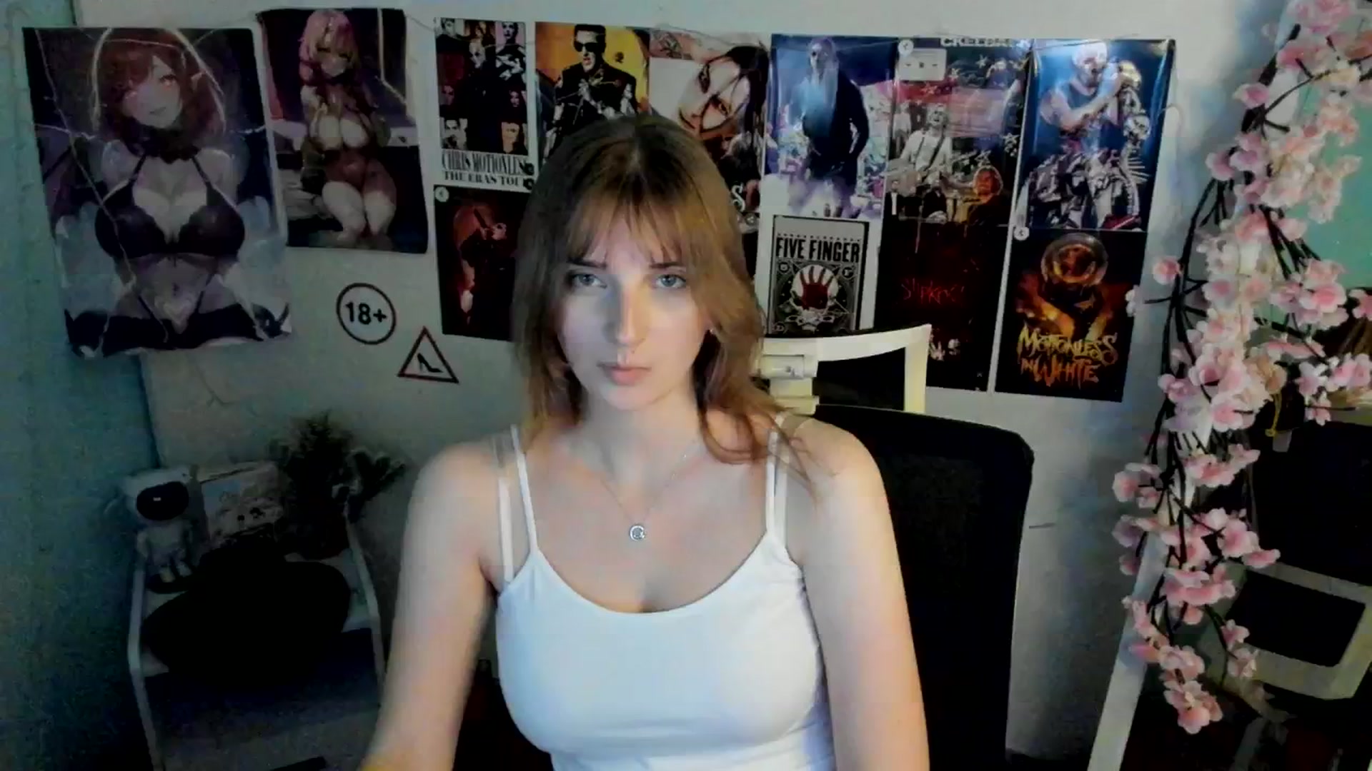 Gallery image thumbnail from Lisa_Star_'s myfreecams stream on, 11/27/2025, 18:56 image 3 of 20