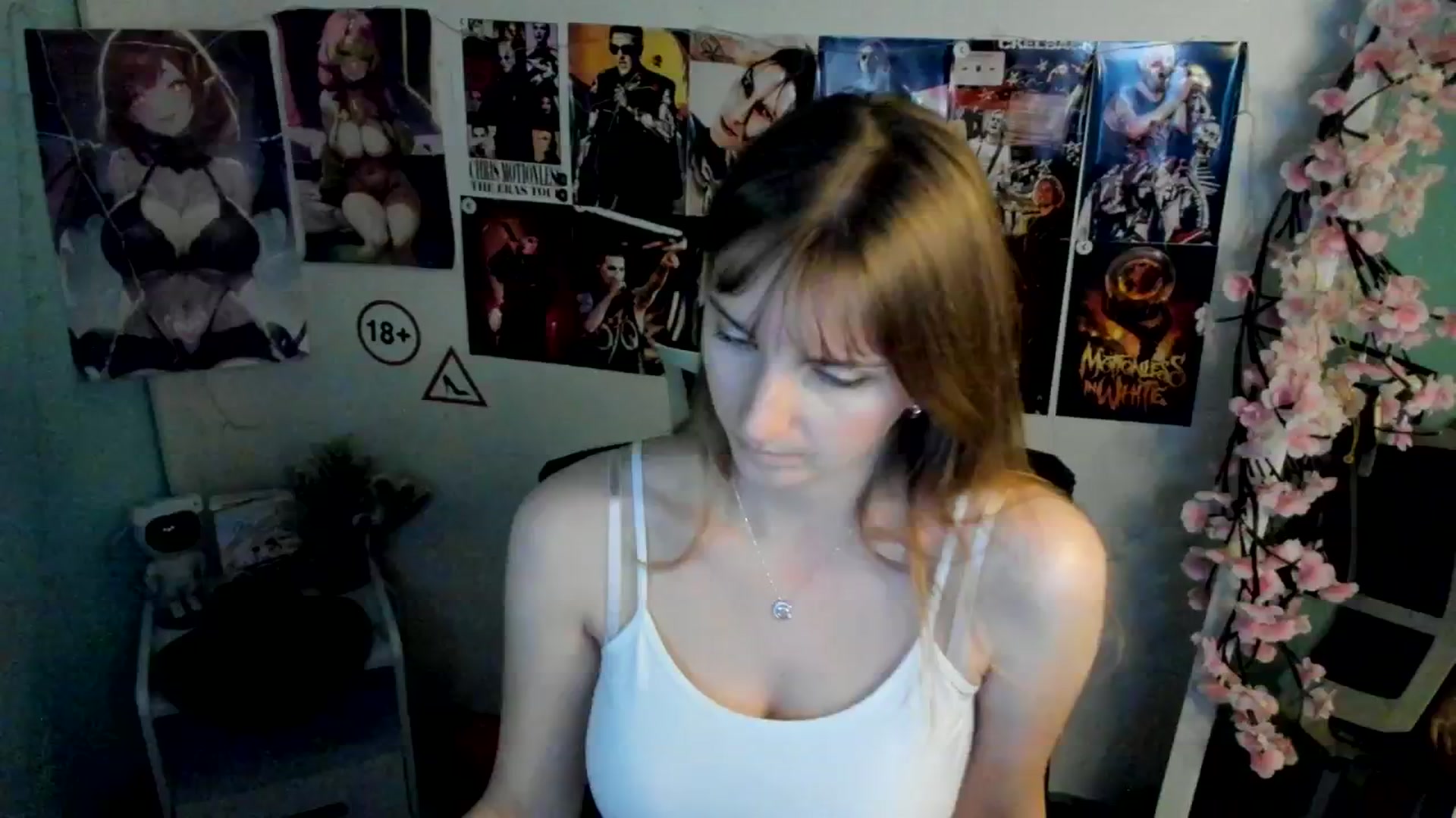 Gallery image thumbnail from Lisa_Star_'s myfreecams stream on, 11/27/2025, 18:56 image 8 of 20