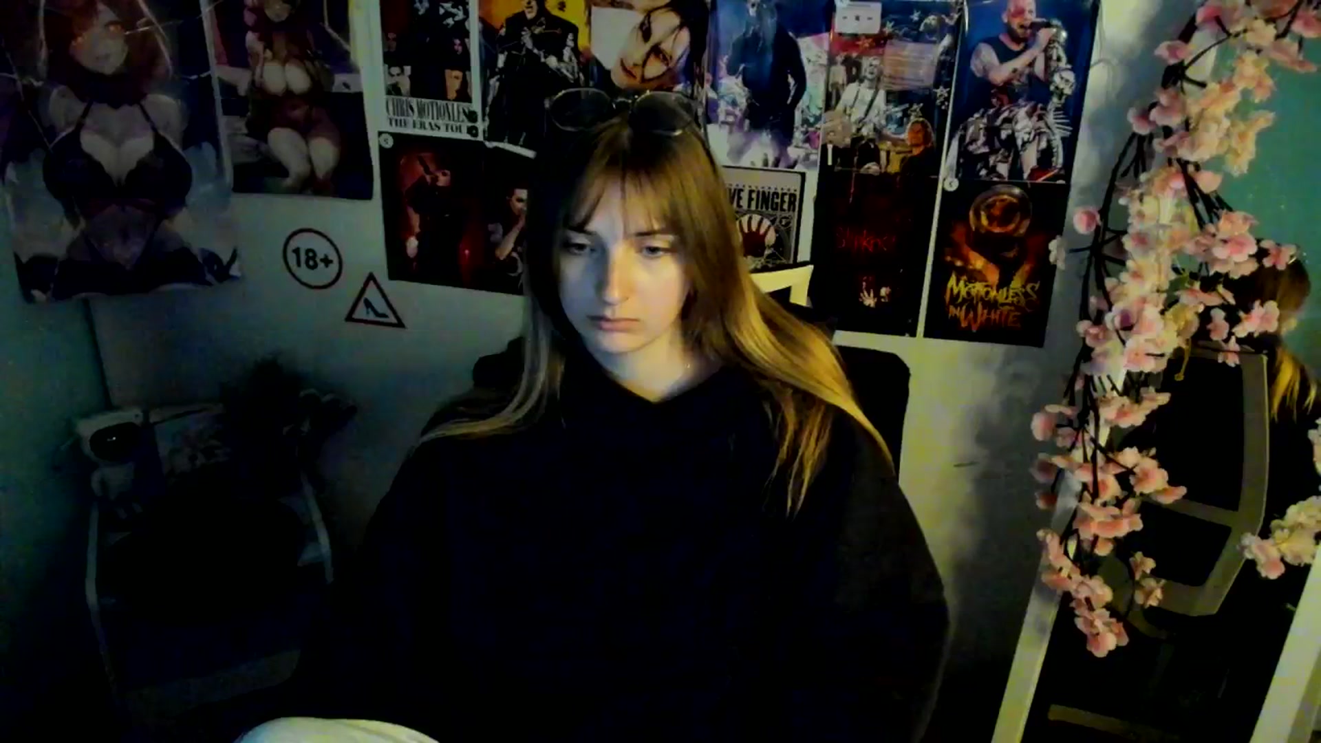 Gallery image thumbnail from Lisa_Star_'s myfreecams stream on, 11/29/2025, 15:02 image 2 of 20