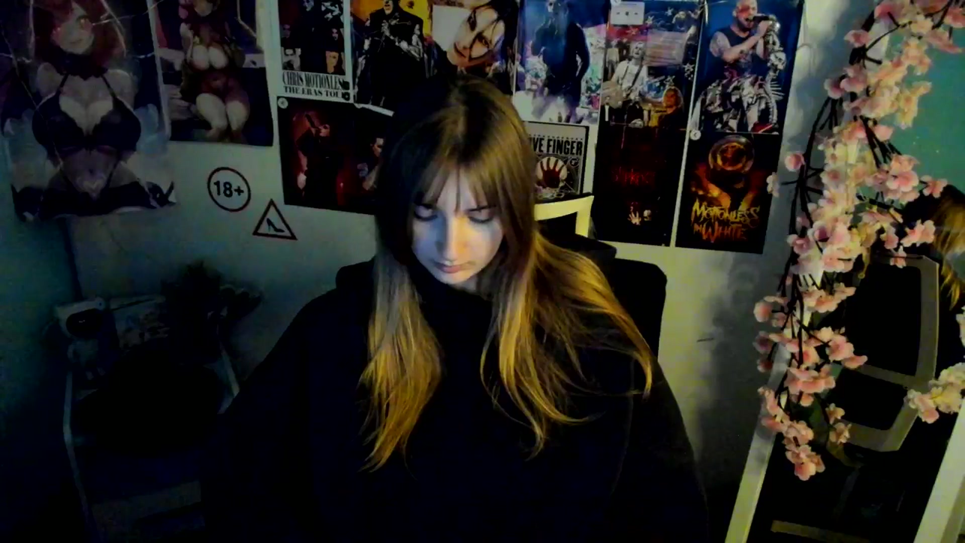 Gallery image thumbnail from Lisa_Star_'s myfreecams stream on, 11/29/2025, 15:02 image 20 of 20
