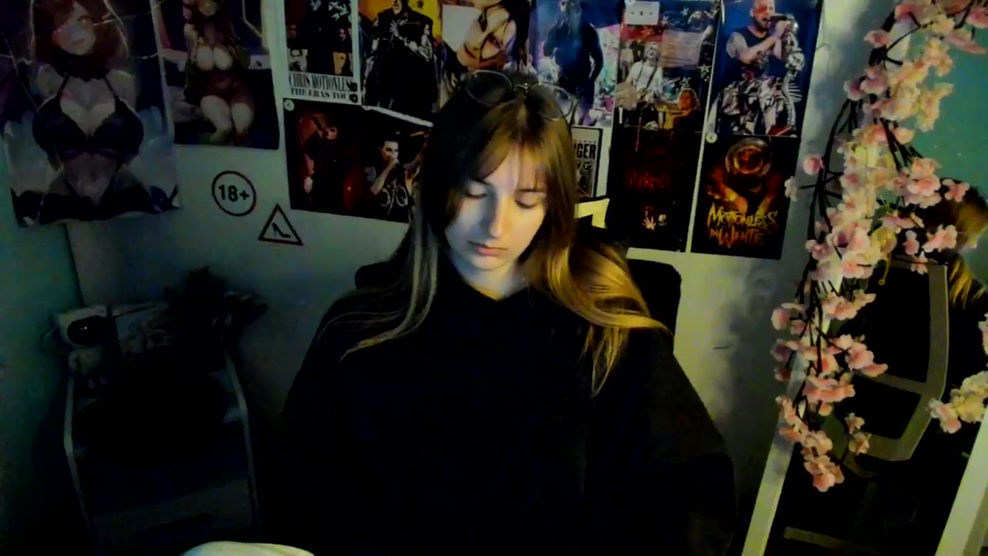 Gallery image thumbnail from Lisa_Star_'s myfreecams stream on, 11/29/2025, 15:02 image 3 of 20