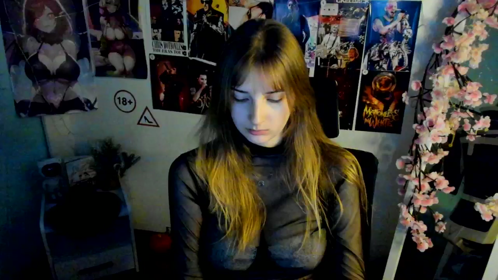 Gallery image thumbnail from Lisa_Star_'s myfreecams stream on, 11/30/2025, 07:20 image 3 of 20