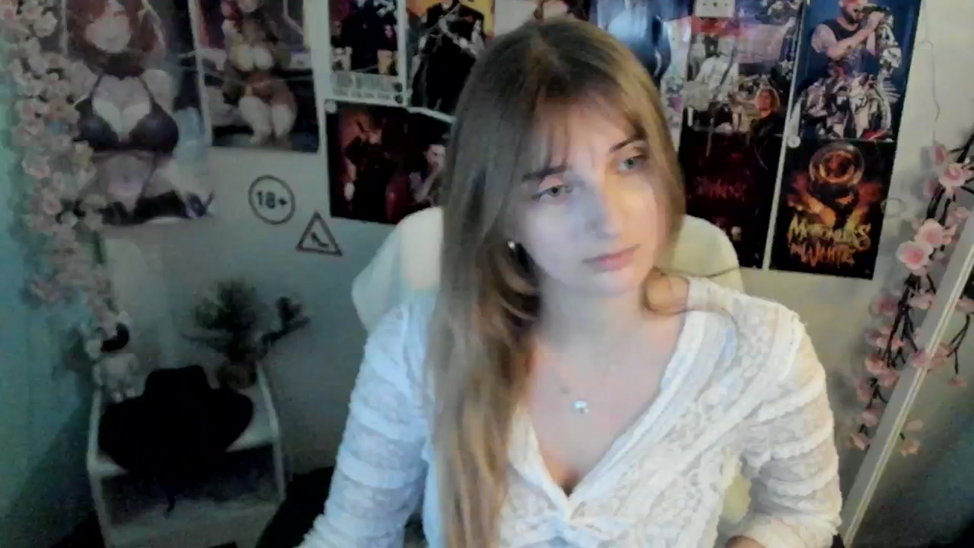 Gallery image thumbnail from Lisa_Star_'s myfreecams stream on, 12/07/2025, 18:47 image 1 of 20