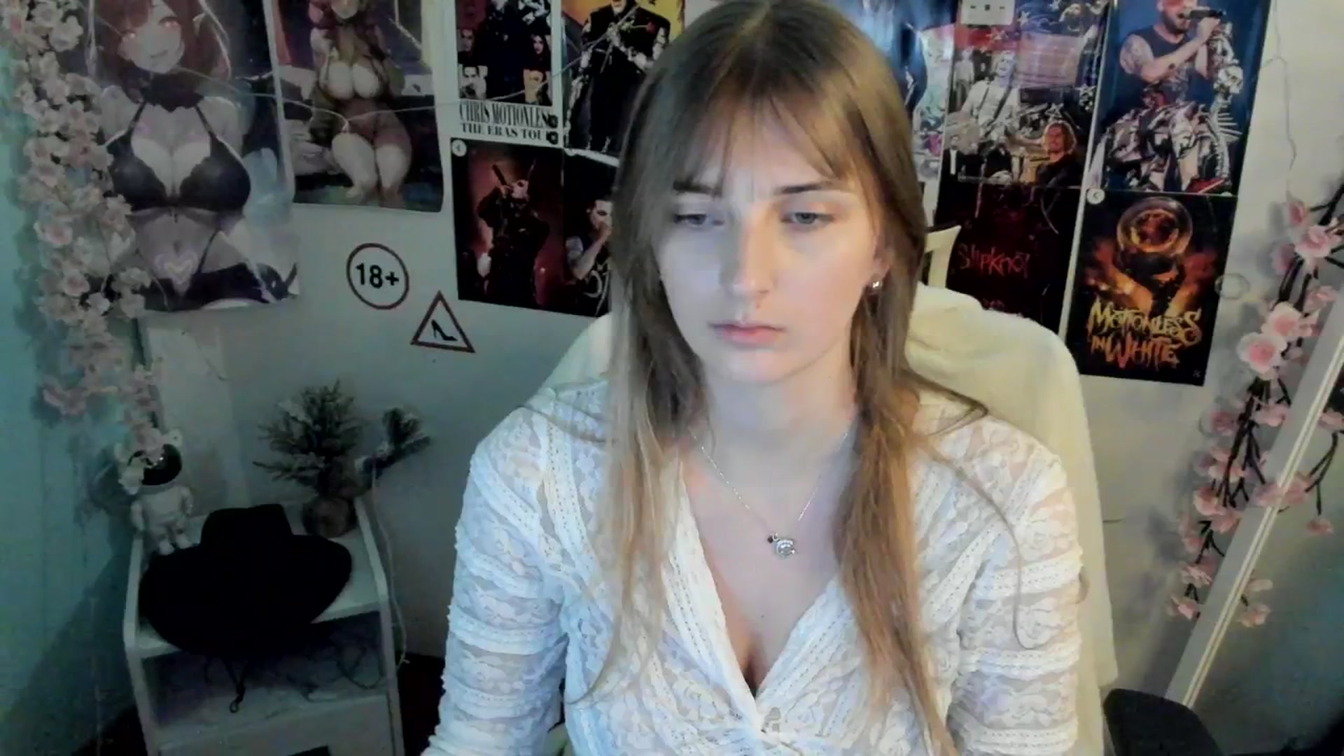 Gallery image thumbnail from Lisa_Star_'s myfreecams stream on, 12/07/2025, 18:47 image 3 of 20