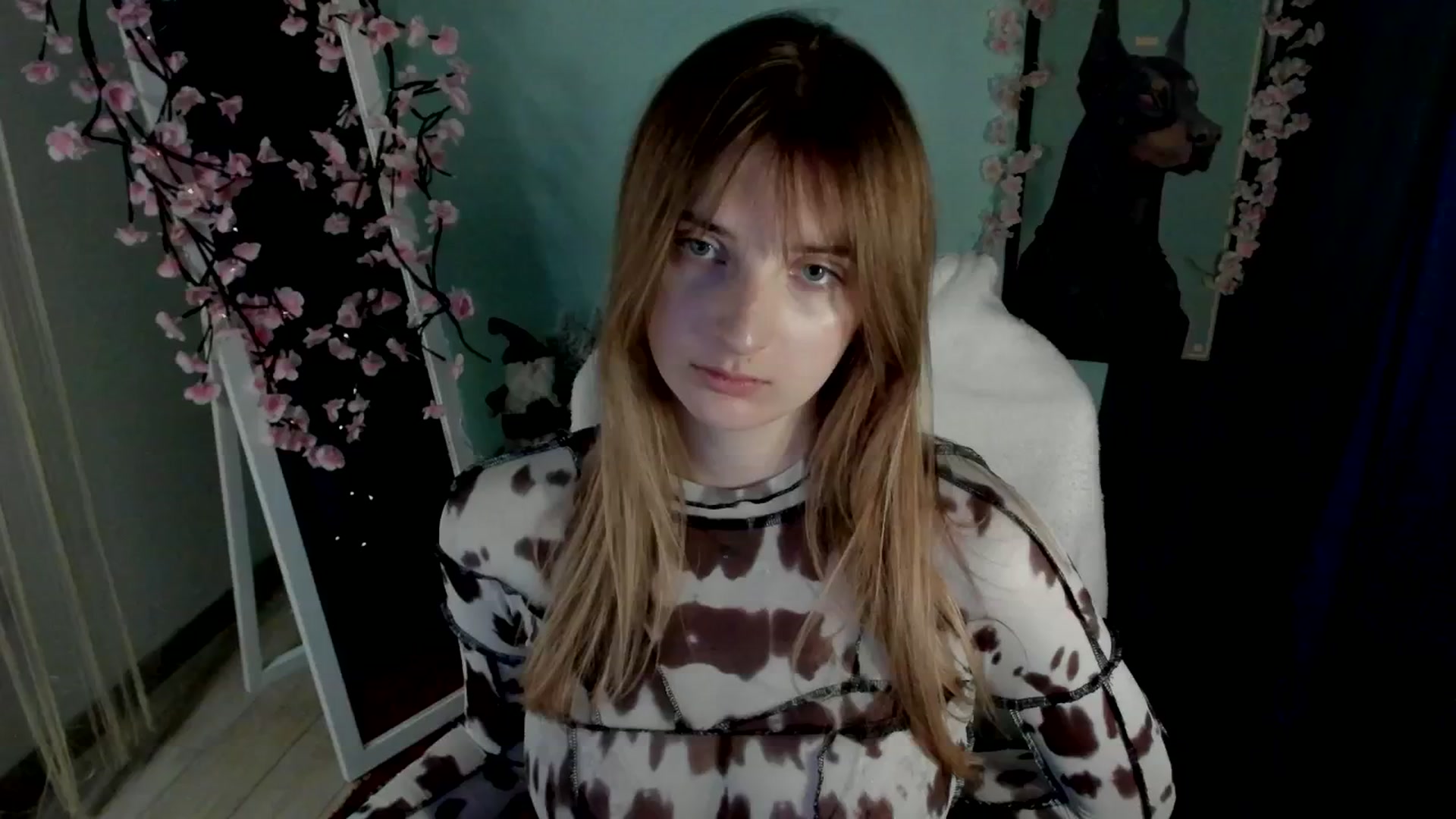 Gallery image thumbnail from Lisa_Star_'s myfreecams stream on, 12/20/2025, 08:56 image 11 of 20