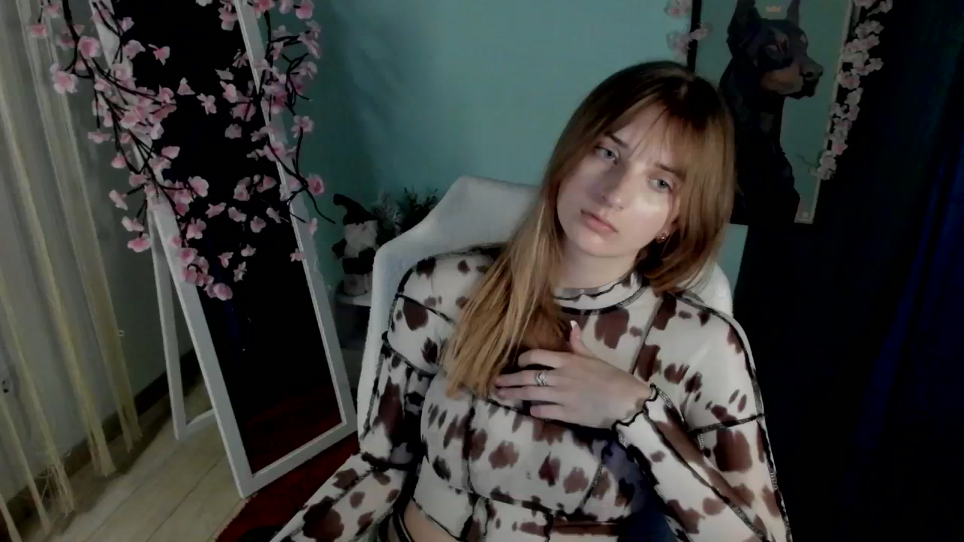 Gallery image thumbnail from Lisa_Star_'s myfreecams stream on, 12/20/2025, 10:33 image 11 of 20