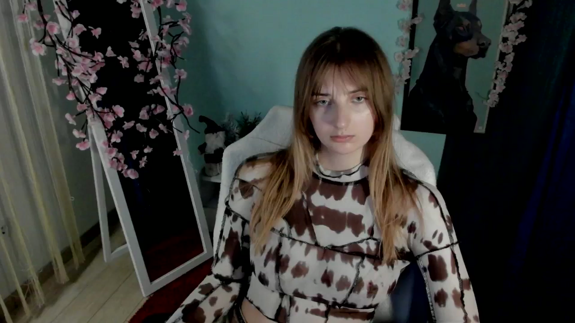 Gallery image thumbnail from Lisa_Star_'s myfreecams stream on, 12/20/2025, 10:33 image 12 of 20