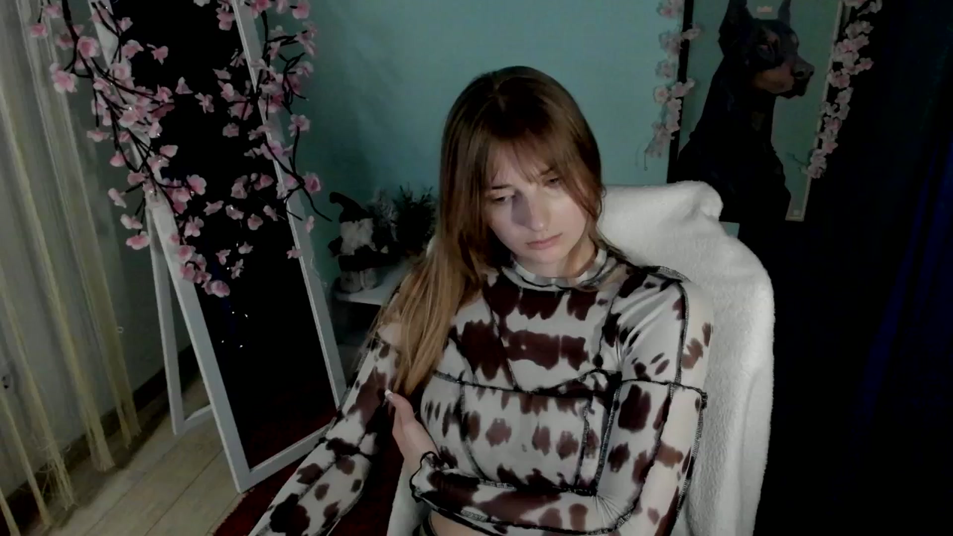 Gallery image thumbnail from Lisa_Star_'s myfreecams stream on, 12/20/2025, 12:43 image 6 of 20
