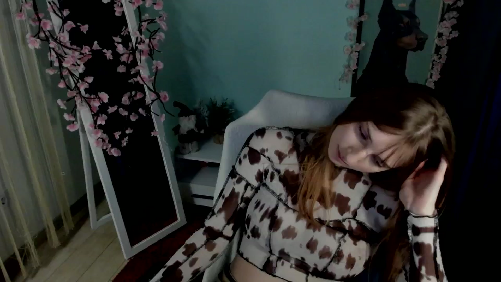 Gallery image thumbnail from Lisa_Star_'s myfreecams stream on, 12/20/2025, 12:43 image 1 of 20