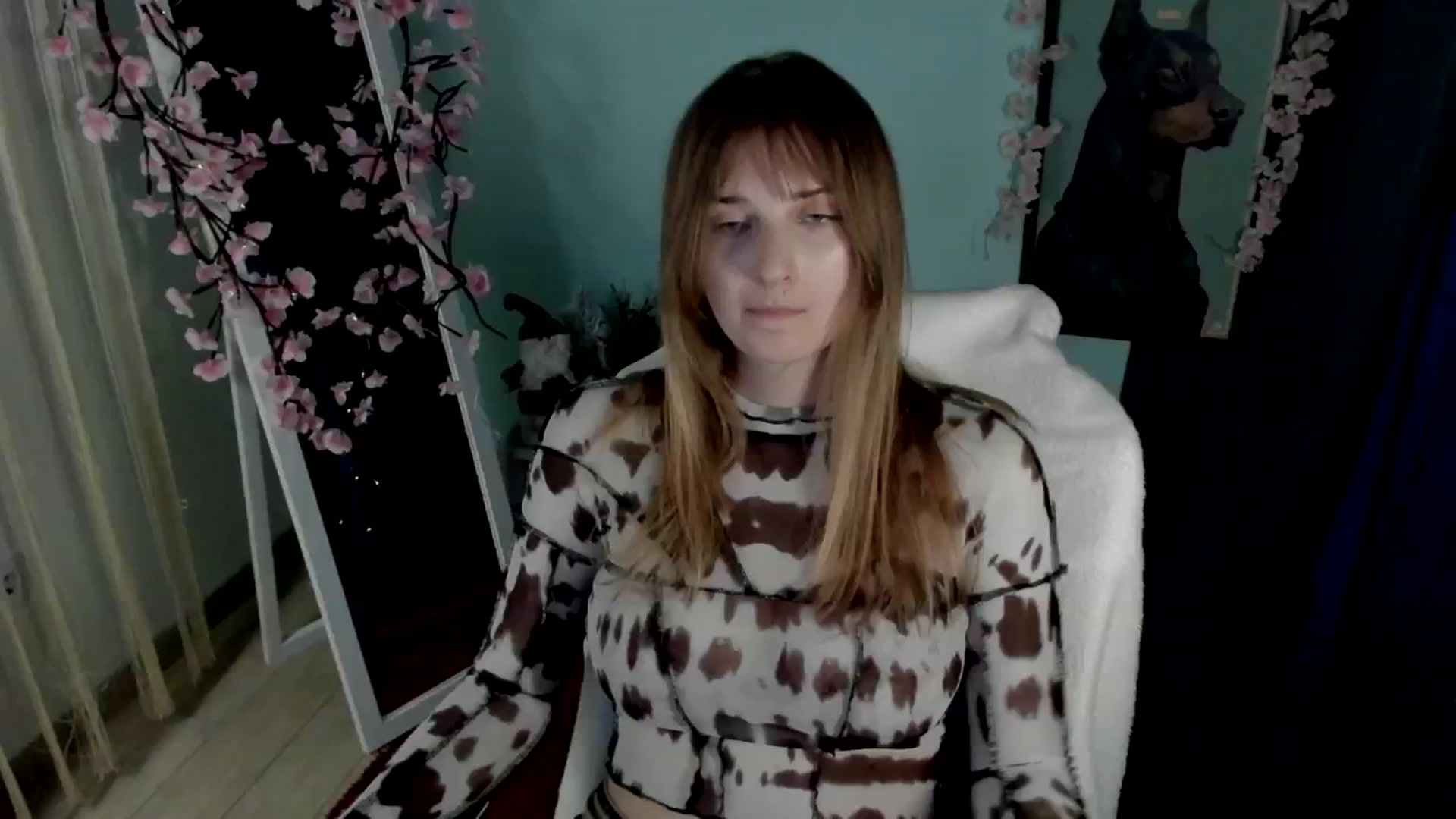 Gallery image thumbnail from Lisa_Star_'s myfreecams stream on, 12/20/2025, 12:43 image 8 of 20