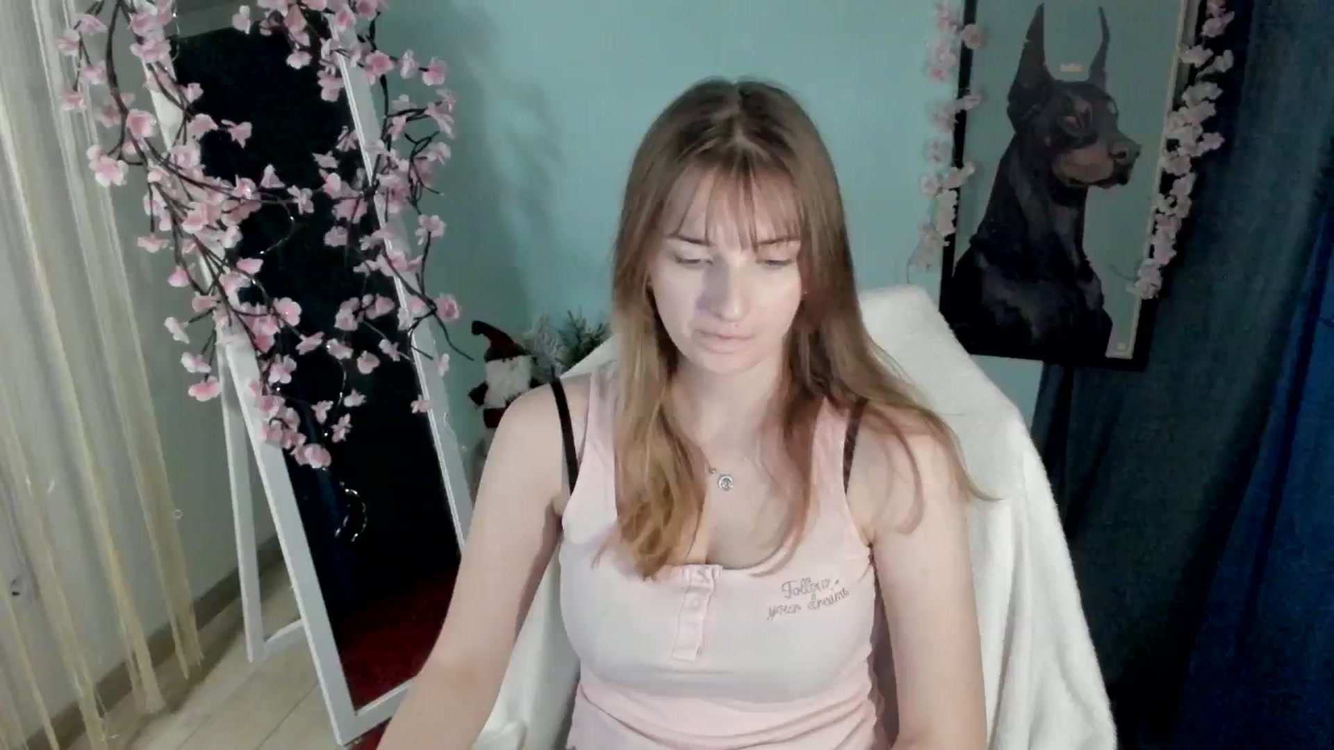 Gallery image thumbnail from Lisa_Star_'s myfreecams stream on, 12/21/2025, 13:54 image 11 of 20