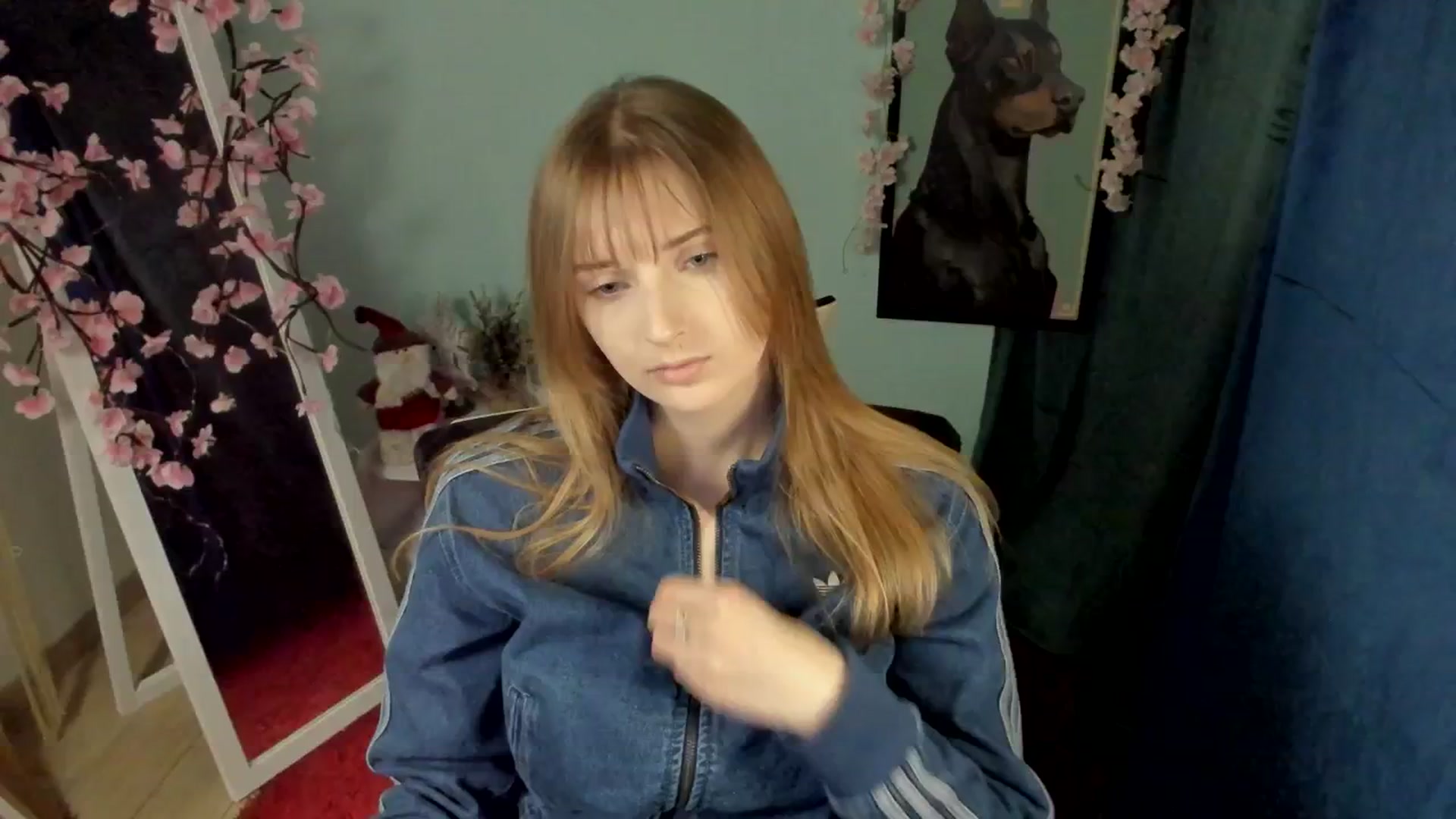 Gallery image thumbnail from Lisa_Star_'s myfreecams stream on, 12/24/2025, 13:52 image 7 of 20