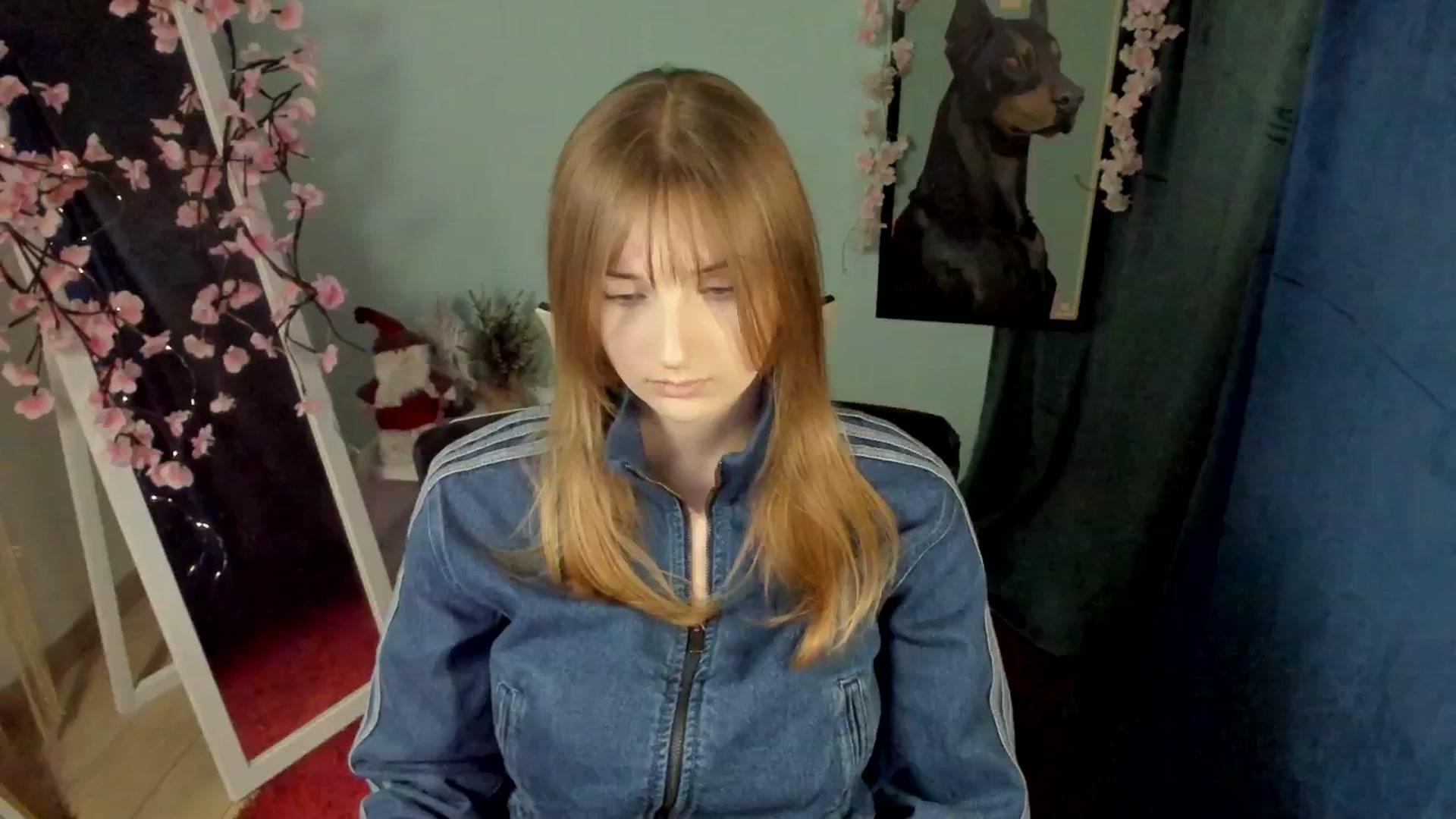 Gallery image thumbnail from Lisa_Star_'s myfreecams stream on, 12/24/2025, 13:52 image 2 of 20