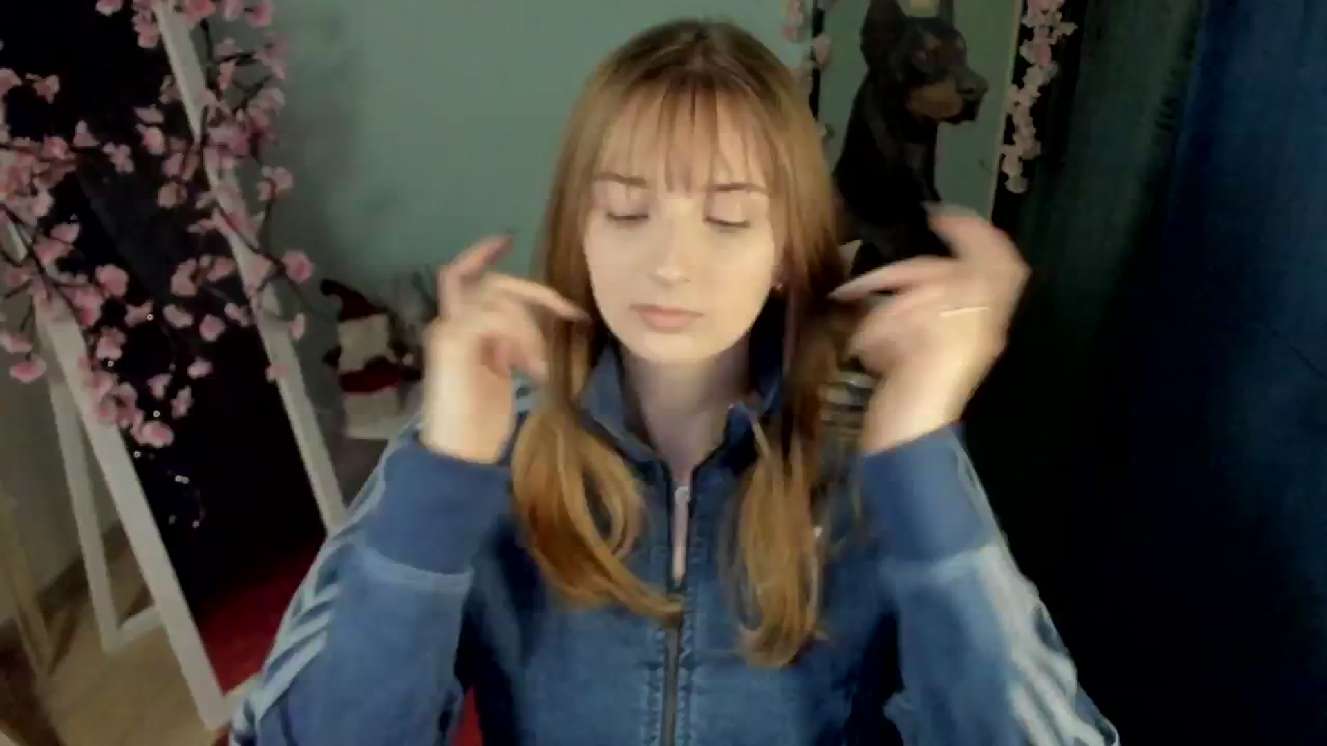 Gallery image thumbnail from Lisa_Star_'s myfreecams stream on, 12/24/2025, 13:52 image 19 of 20