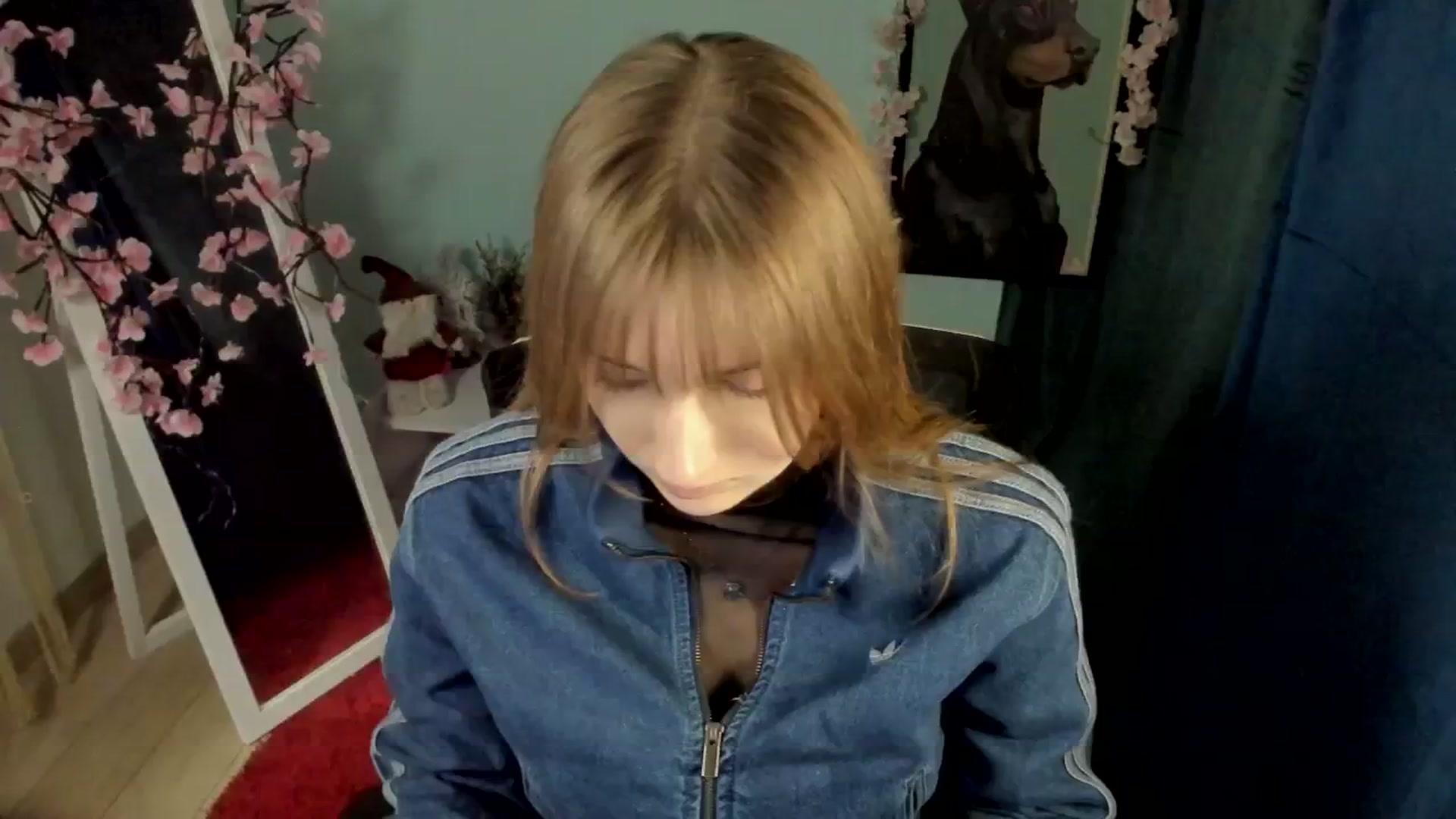 Gallery image thumbnail from Lisa_Star_'s myfreecams stream on, 12/24/2025, 18:32 image 3 of 20