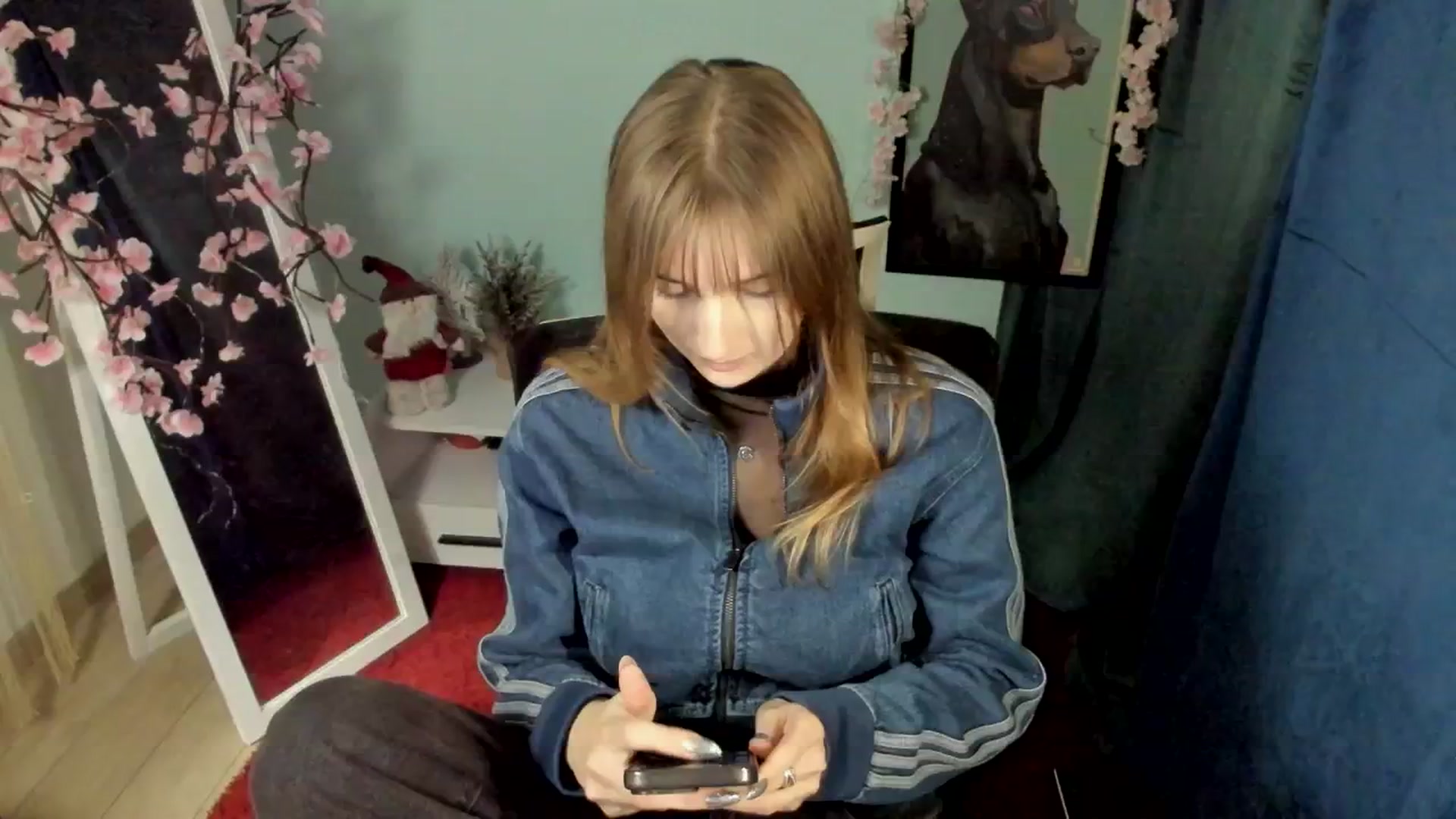 Gallery image thumbnail from Lisa_Star_'s myfreecams stream on, 12/24/2025, 18:32 image 17 of 20