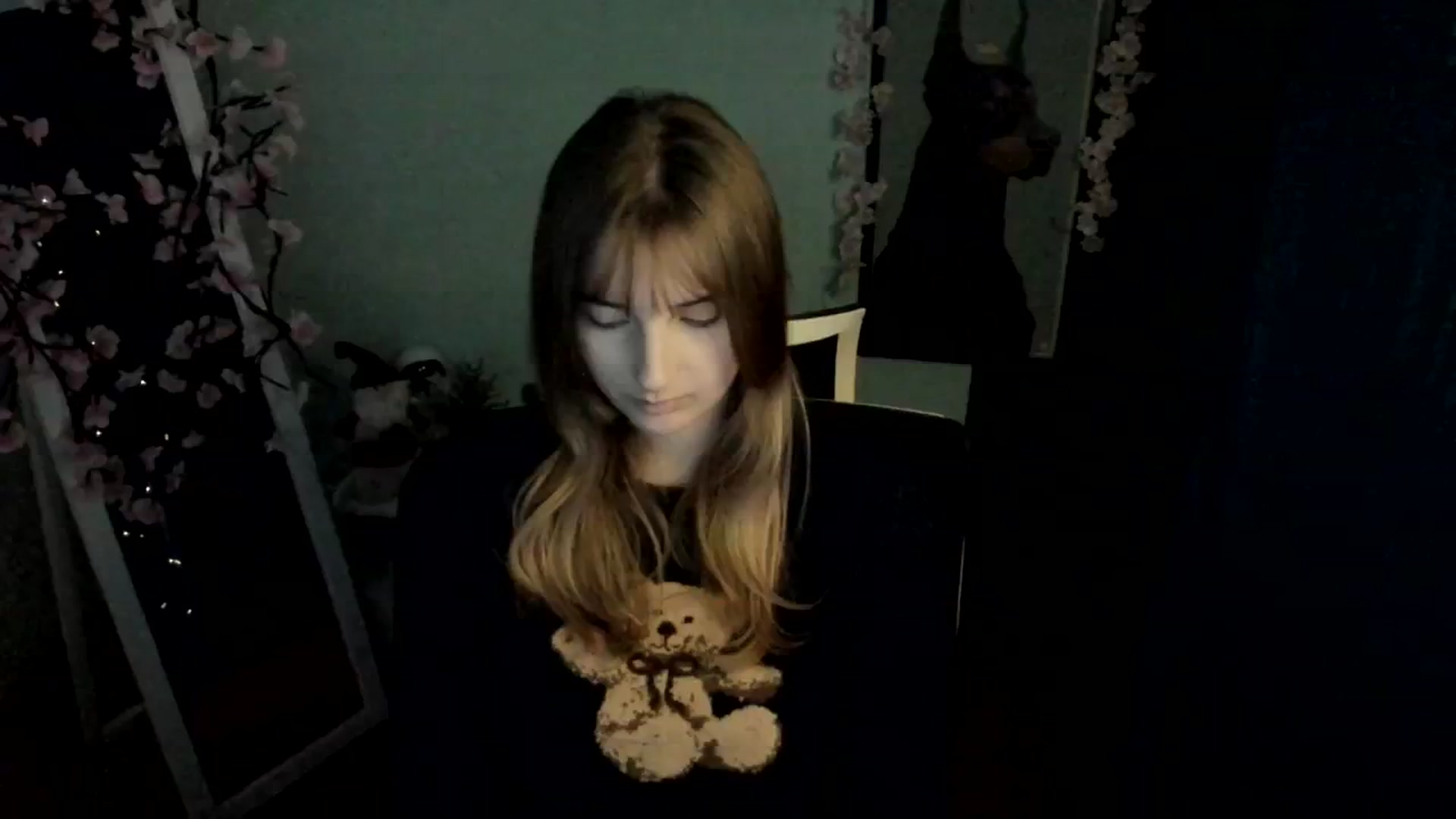 Gallery image thumbnail from Lisa_Star_'s myfreecams stream on, 12/25/2025, 14:29 image 16 of 20