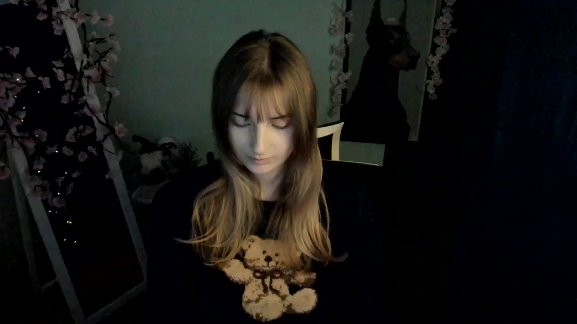 Gallery image thumbnail from Lisa_Star_'s myfreecams stream on, 12/25/2025, 14:29 image 5 of 20