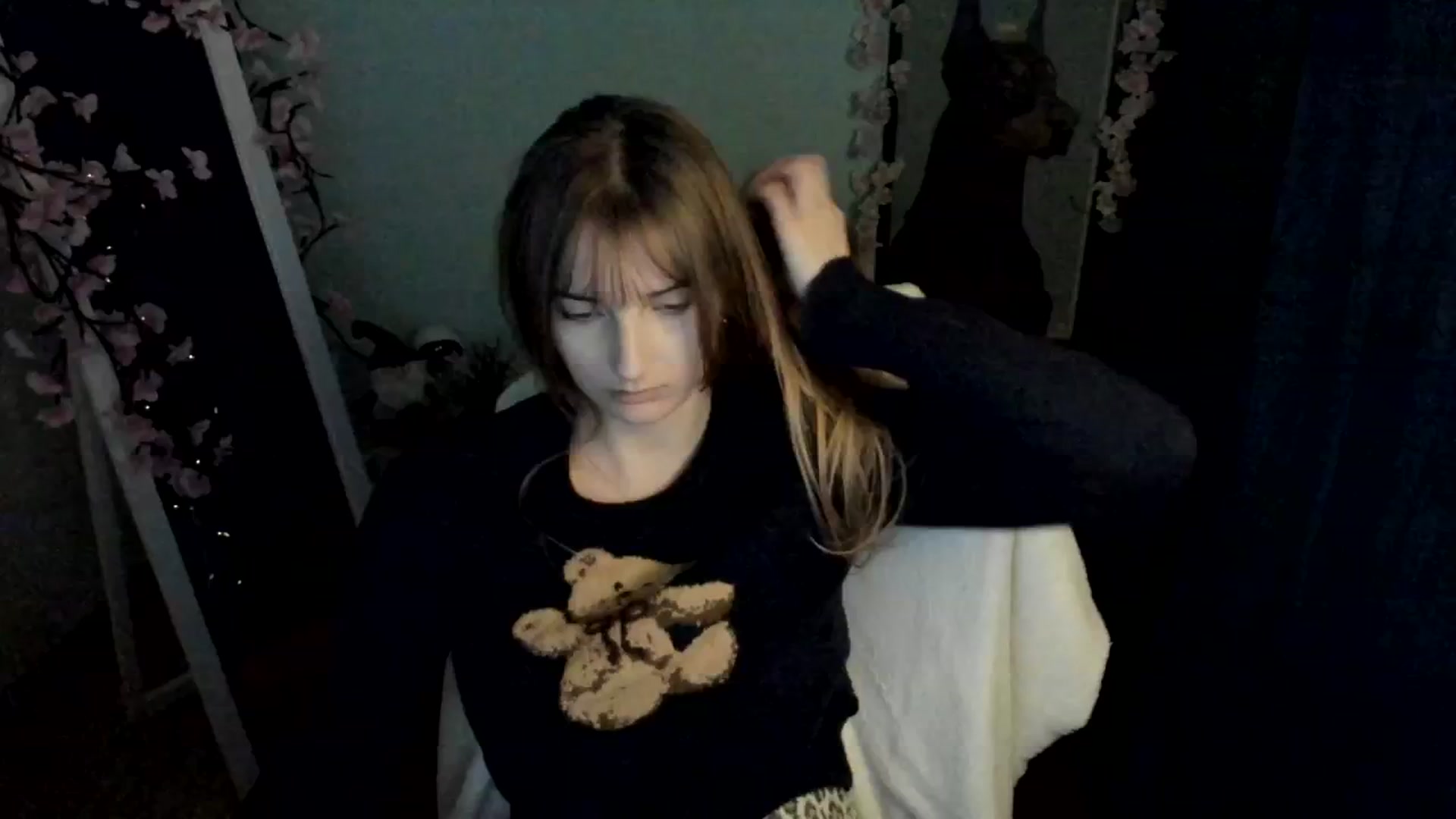 Gallery image thumbnail from Lisa_Star_'s myfreecams stream on, 12/25/2025, 17:46 image 19 of 20