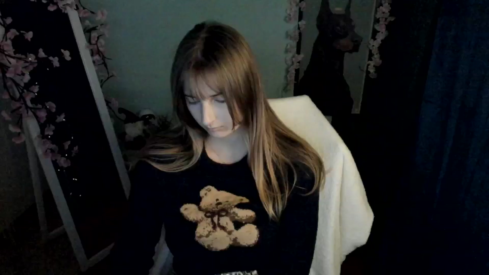 Gallery image thumbnail from Lisa_Star_'s myfreecams stream on, 12/25/2025, 17:46 image 14 of 20