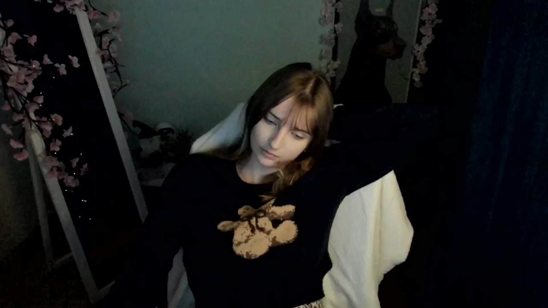 Gallery image thumbnail from Lisa_Star_'s myfreecams stream on, 12/25/2025, 17:46 image 7 of 20