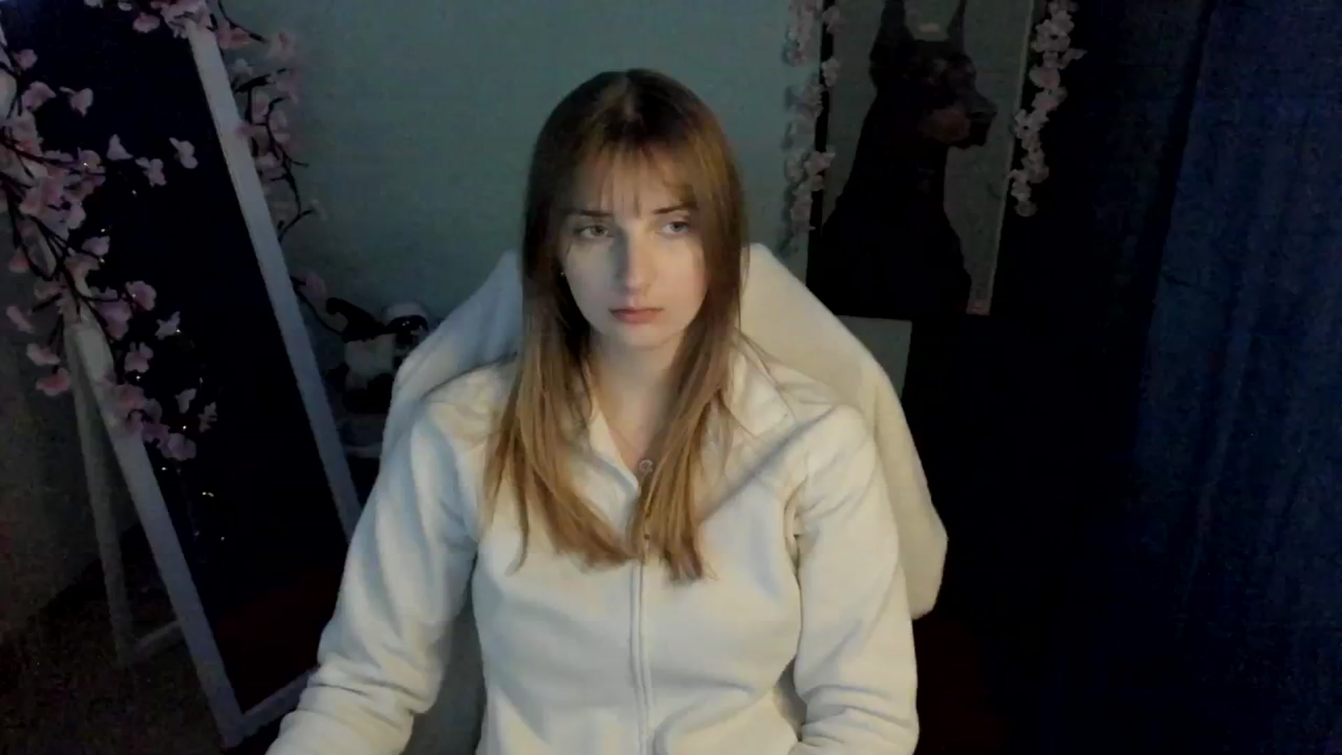 Gallery image thumbnail from Lisa_Star_'s myfreecams stream on, 12/26/2025, 07:50 image 1 of 20
