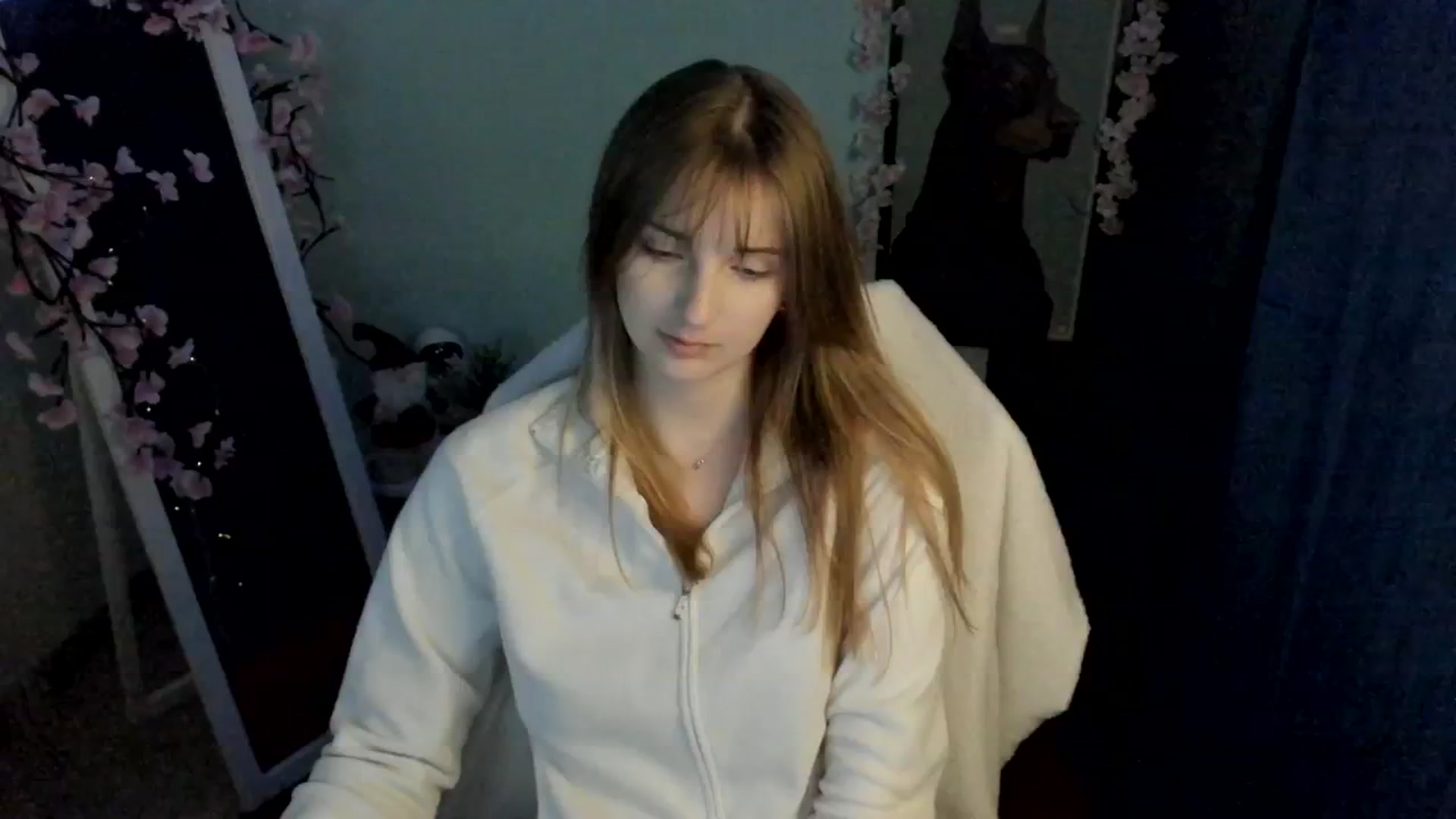 Gallery image thumbnail from Lisa_Star_'s myfreecams stream on, 12/26/2025, 07:50 image 18 of 20