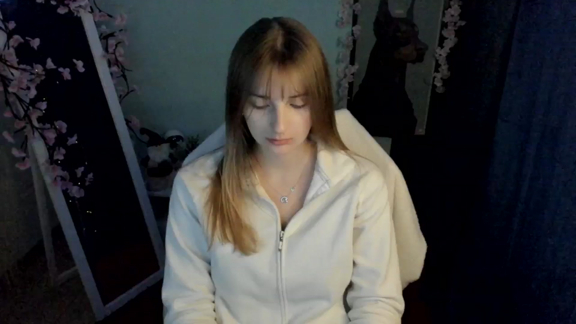 Gallery image thumbnail from Lisa_Star_'s myfreecams stream on, 12/26/2025, 07:50 image 10 of 20
