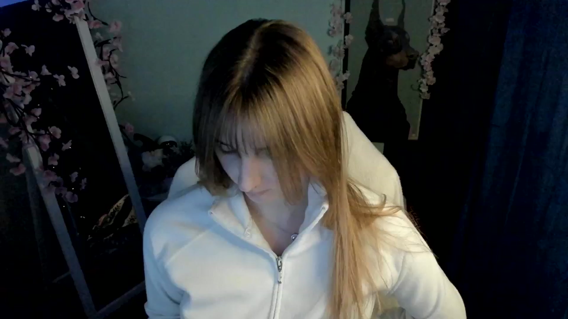 Gallery image thumbnail from Lisa_Star_'s myfreecams stream on, 12/26/2025, 11:50 image 4 of 20