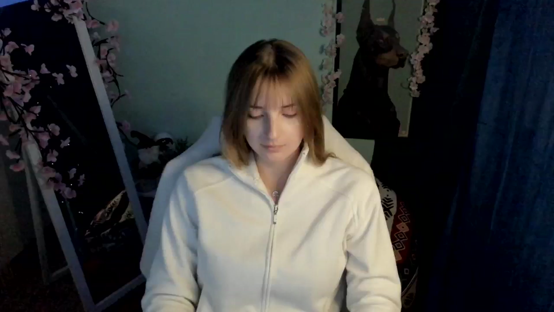 Gallery image thumbnail from Lisa_Star_'s myfreecams stream on, 12/26/2025, 11:50 image 18 of 20