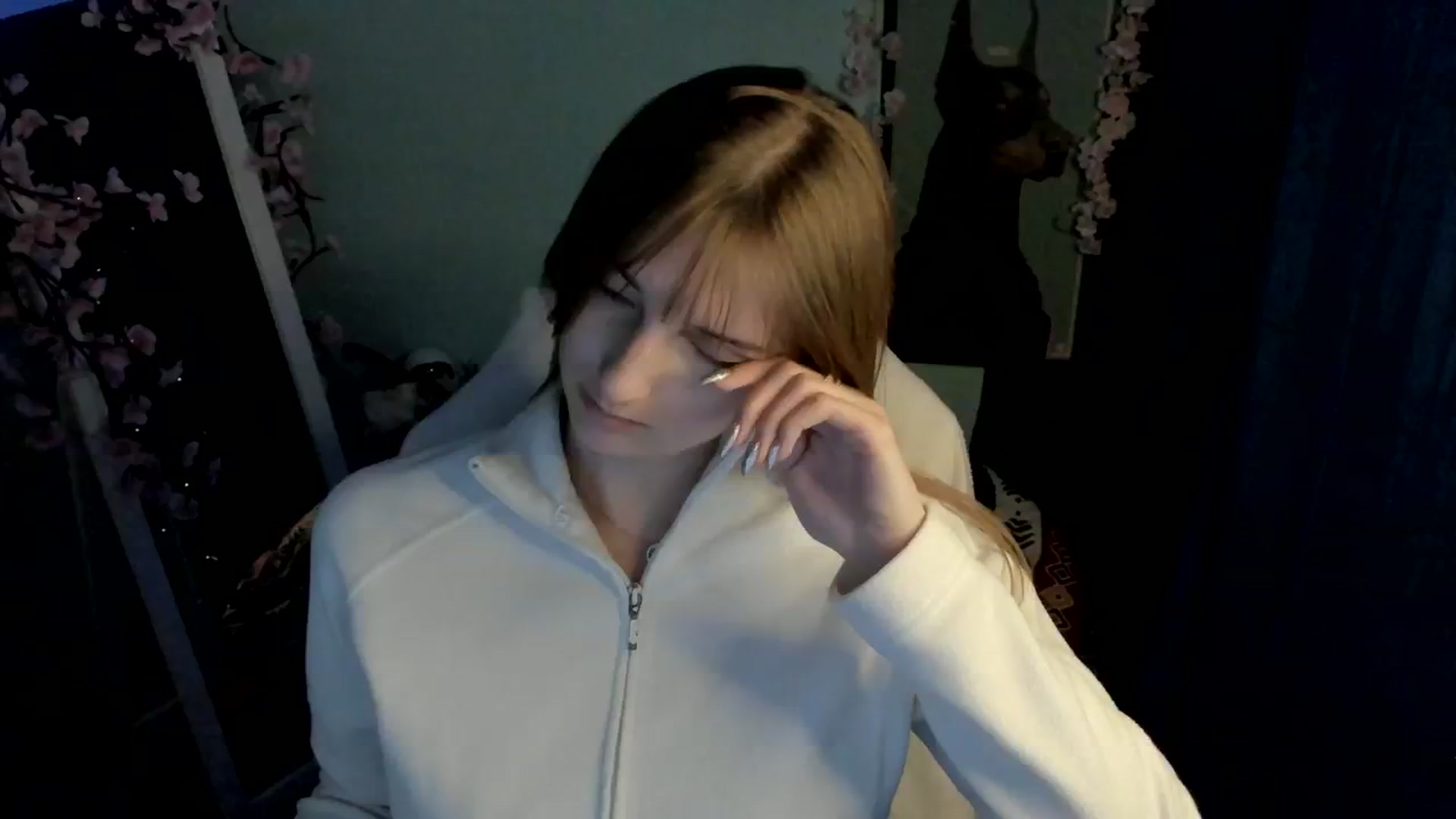 Gallery image thumbnail from Lisa_Star_'s myfreecams stream on, 12/26/2025, 11:50 image 17 of 20