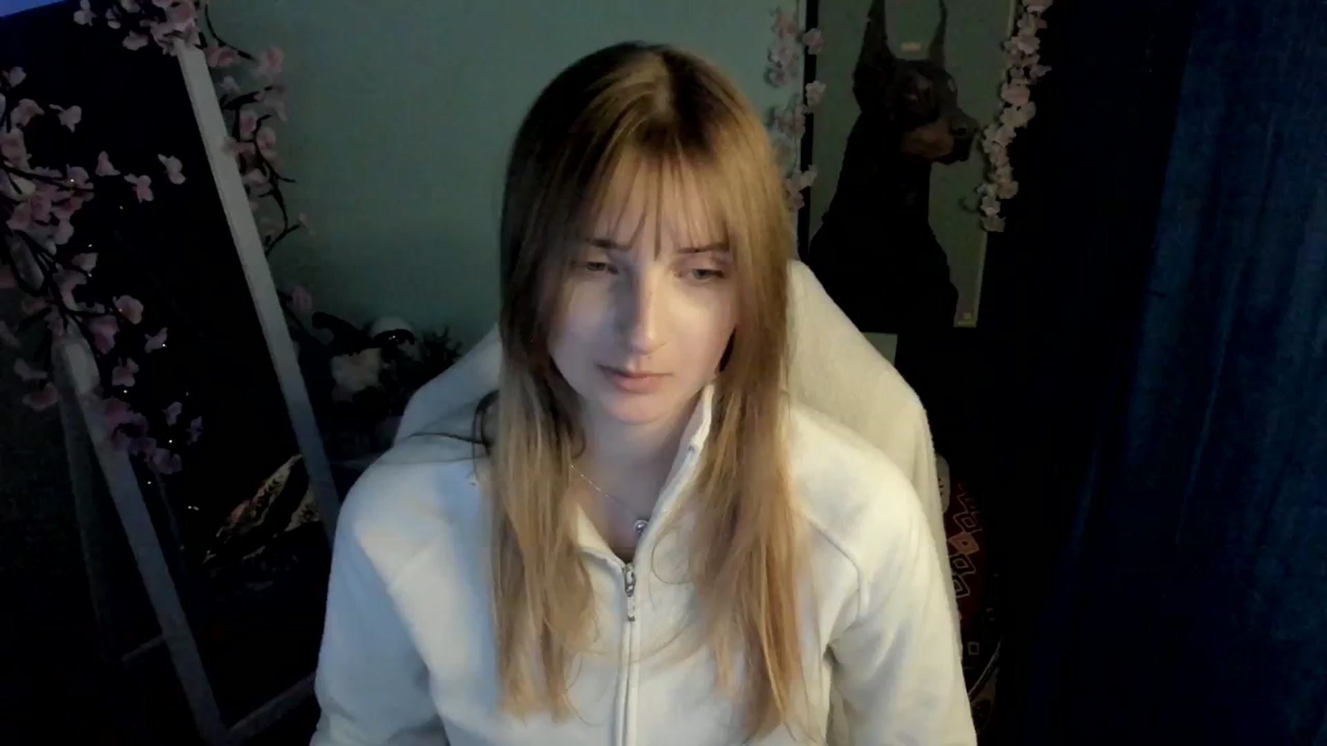 Gallery image thumbnail from Lisa_Star_'s myfreecams stream on, 12/26/2025, 11:50 image 10 of 20
