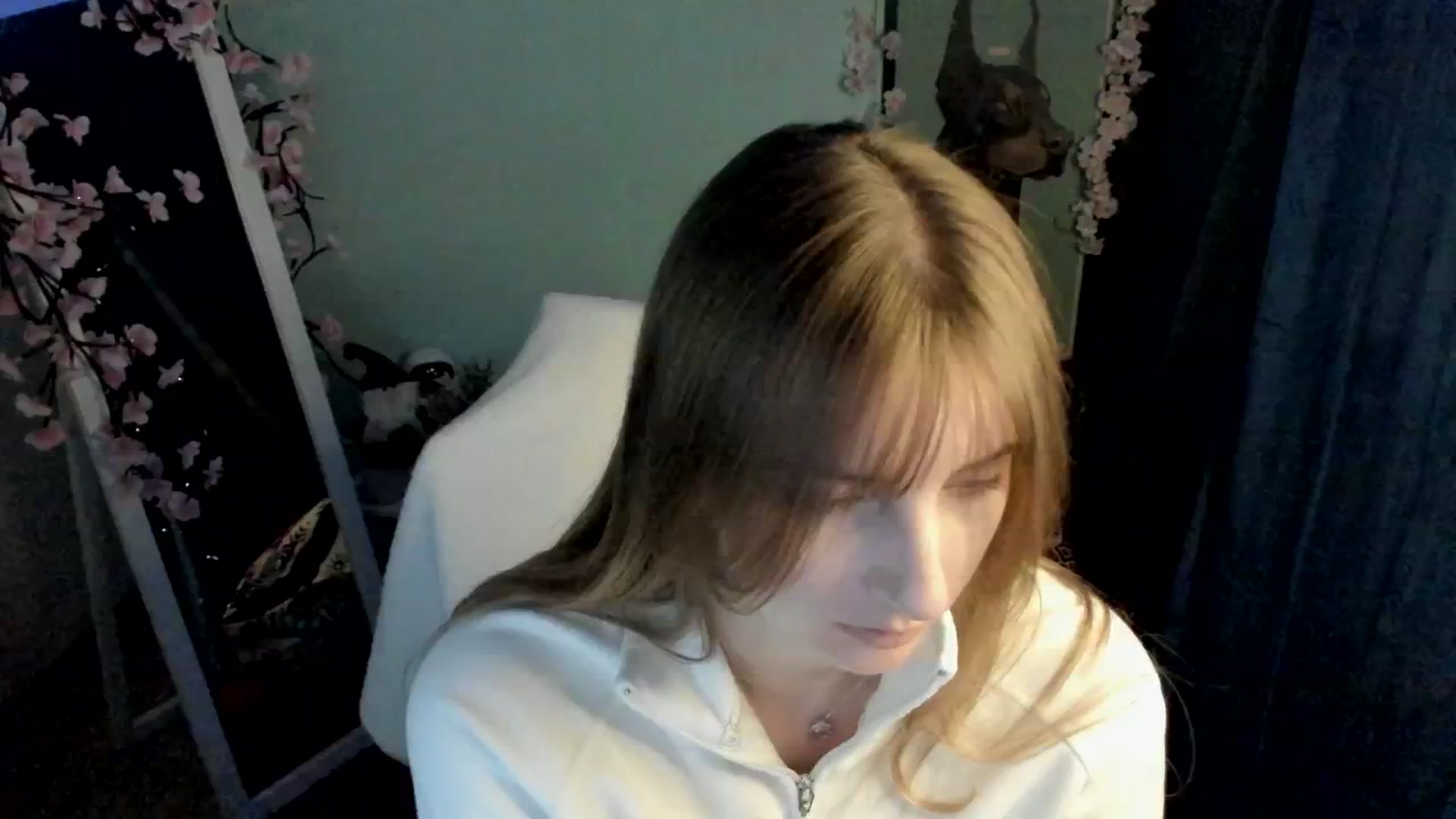 Gallery image thumbnail from Lisa_Star_'s myfreecams stream on, 12/26/2025, 11:50 image 7 of 20