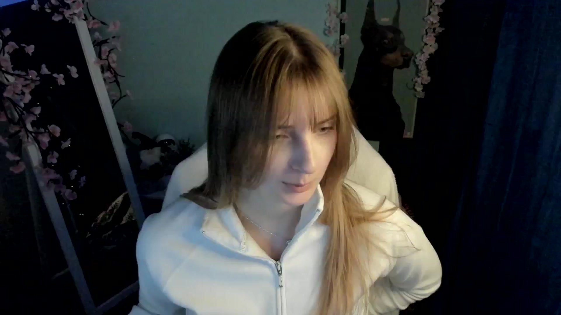Gallery image thumbnail from Lisa_Star_'s myfreecams stream on, 12/26/2025, 11:50 image 5 of 20