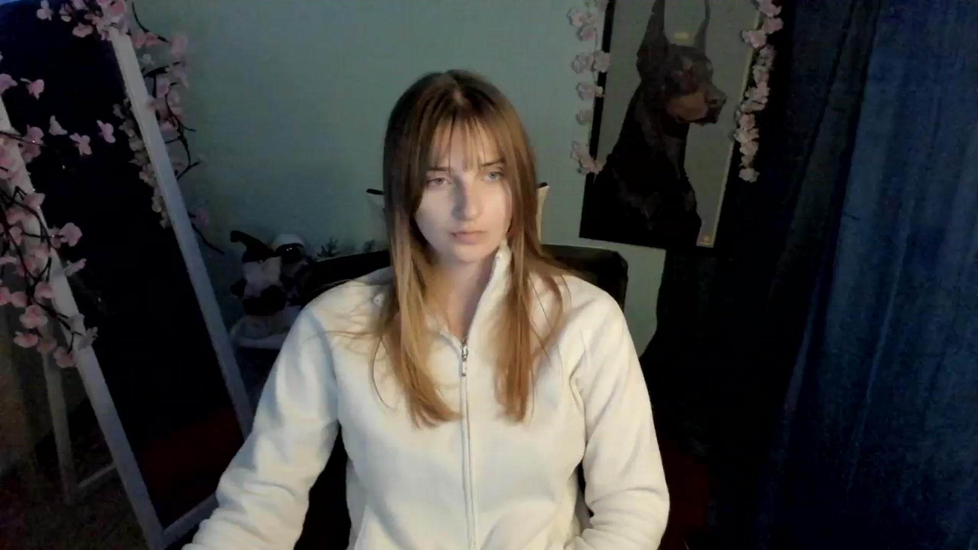 Gallery image thumbnail from Lisa_Star_'s myfreecams stream on, 12/26/2025, 12:38 image 1 of 20