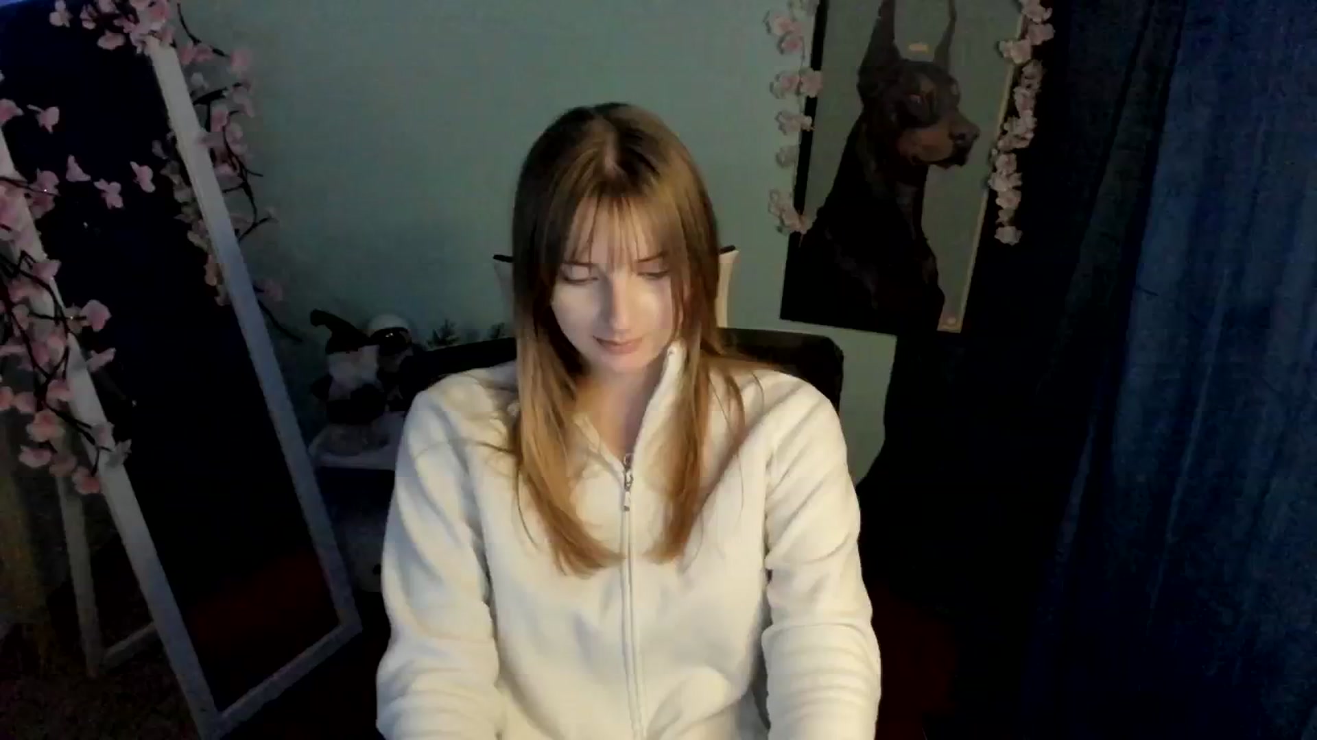 Gallery image thumbnail from Lisa_Star_'s myfreecams stream on, 12/26/2025, 12:38 image 2 of 20