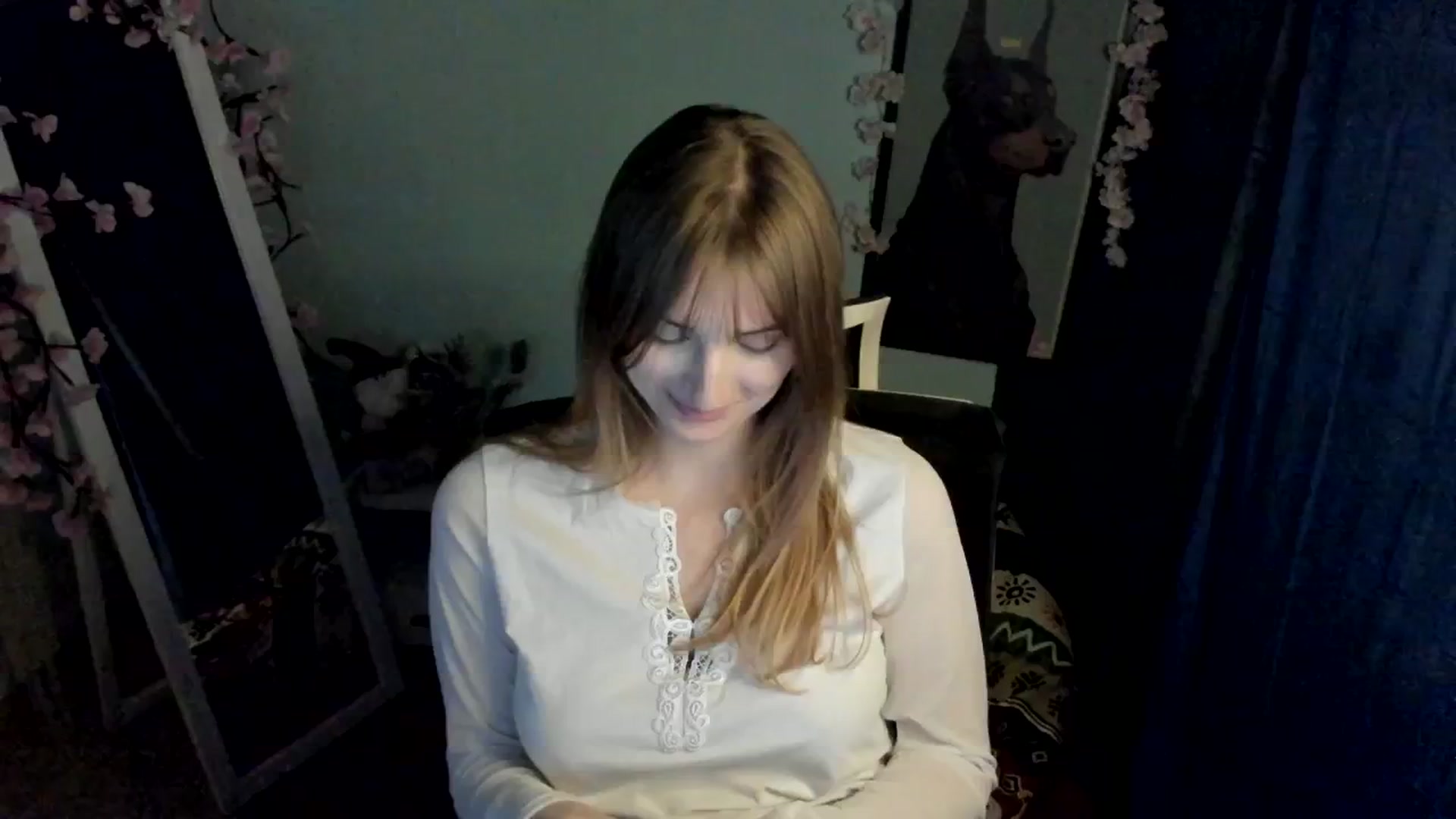 Gallery image thumbnail from Lisa_Star_'s myfreecams stream on, 12/28/2025, 18:48 image 1 of 20
