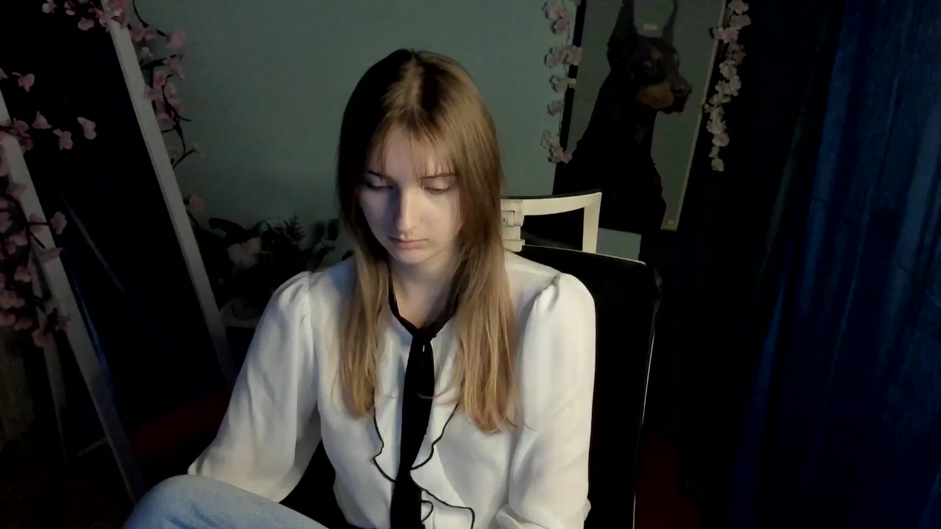 Gallery image thumbnail from Lisa_Star_'s myfreecams stream on, 12/29/2025, 13:37 image 12 of 20